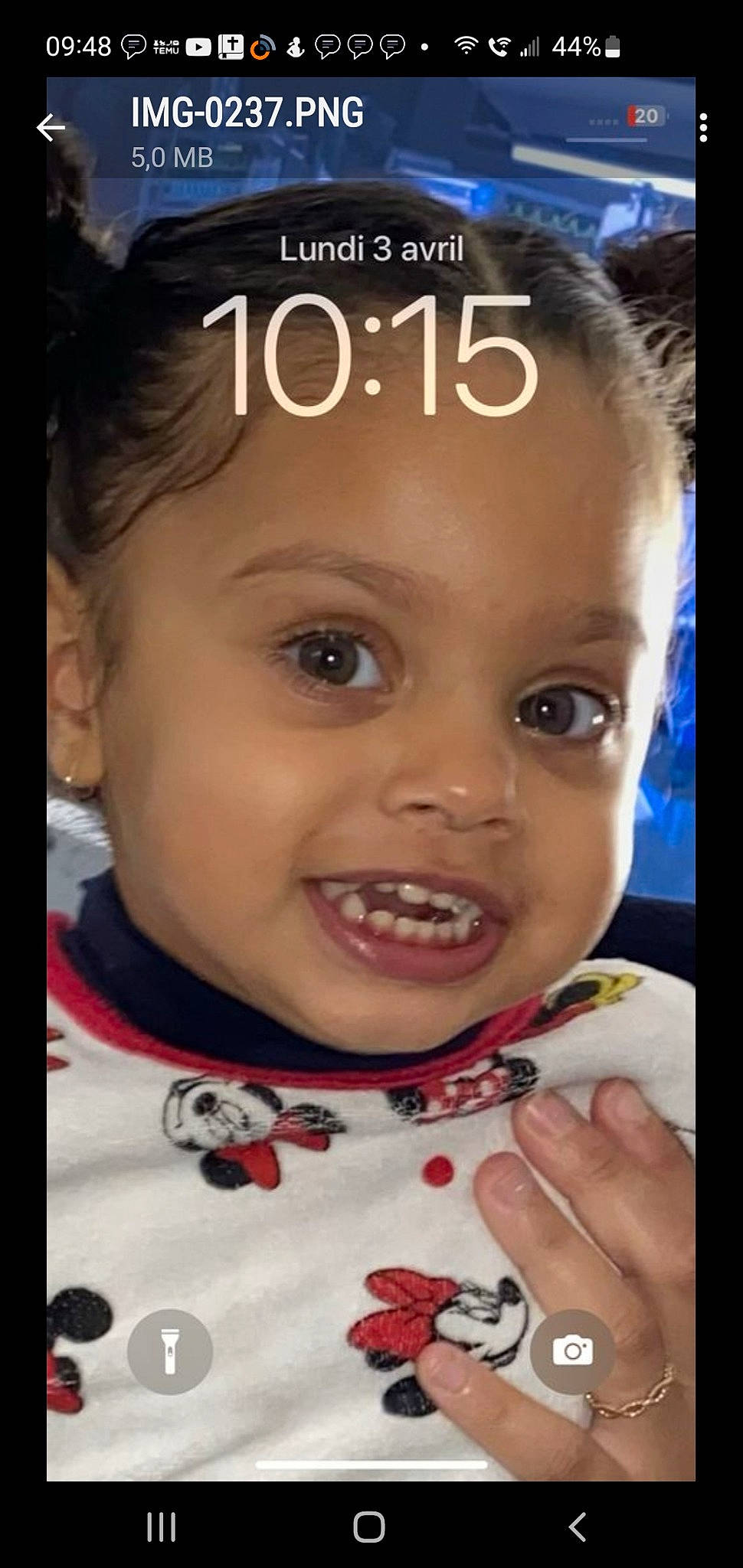 Vaiana participe au concours pour gagner de l'argent avec cette photo : beauty, cheek, chin, cool, eyebrow, eyelash, forehead, gesture, hairstyle, happy, iris, jaw, joy, lip, mouth, nose, person, skin, smile, snapshot