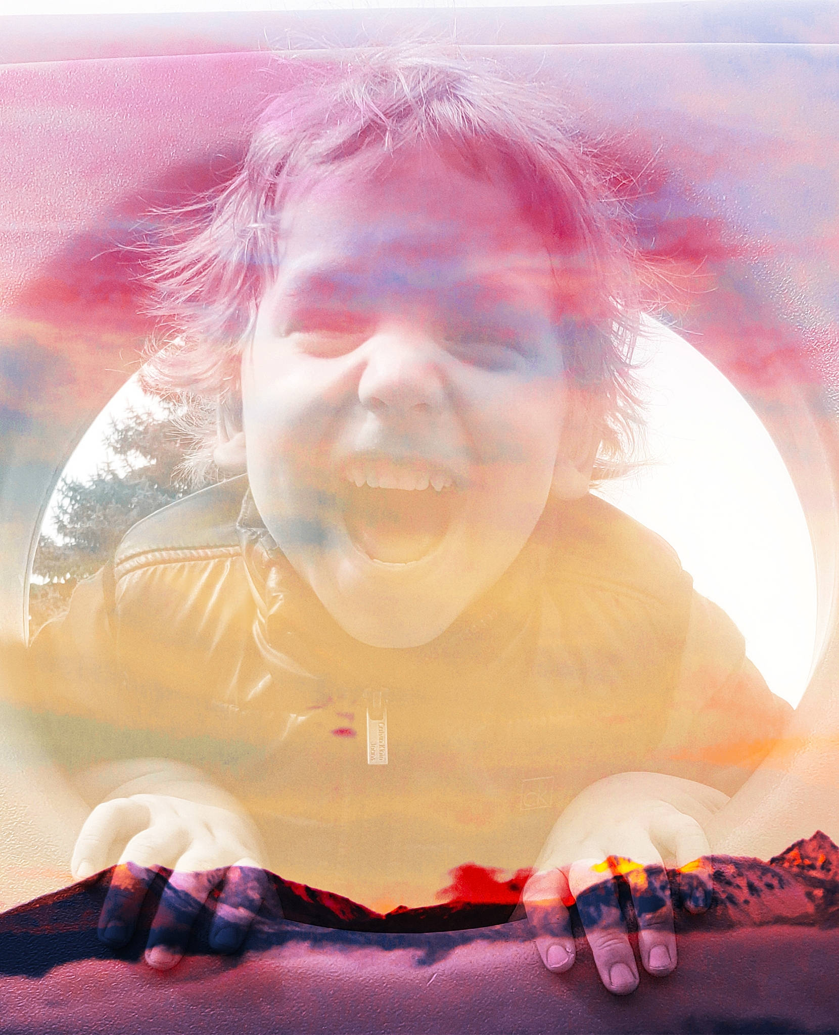 Mikhael is registered to the contest to win money with this photo: art, beauty, entertainment, facial_expression, finger, flash_photography, fun, gesture, happy, human, human_body, light, mouth, orange, organ, person, photograph, pink, skin, sky