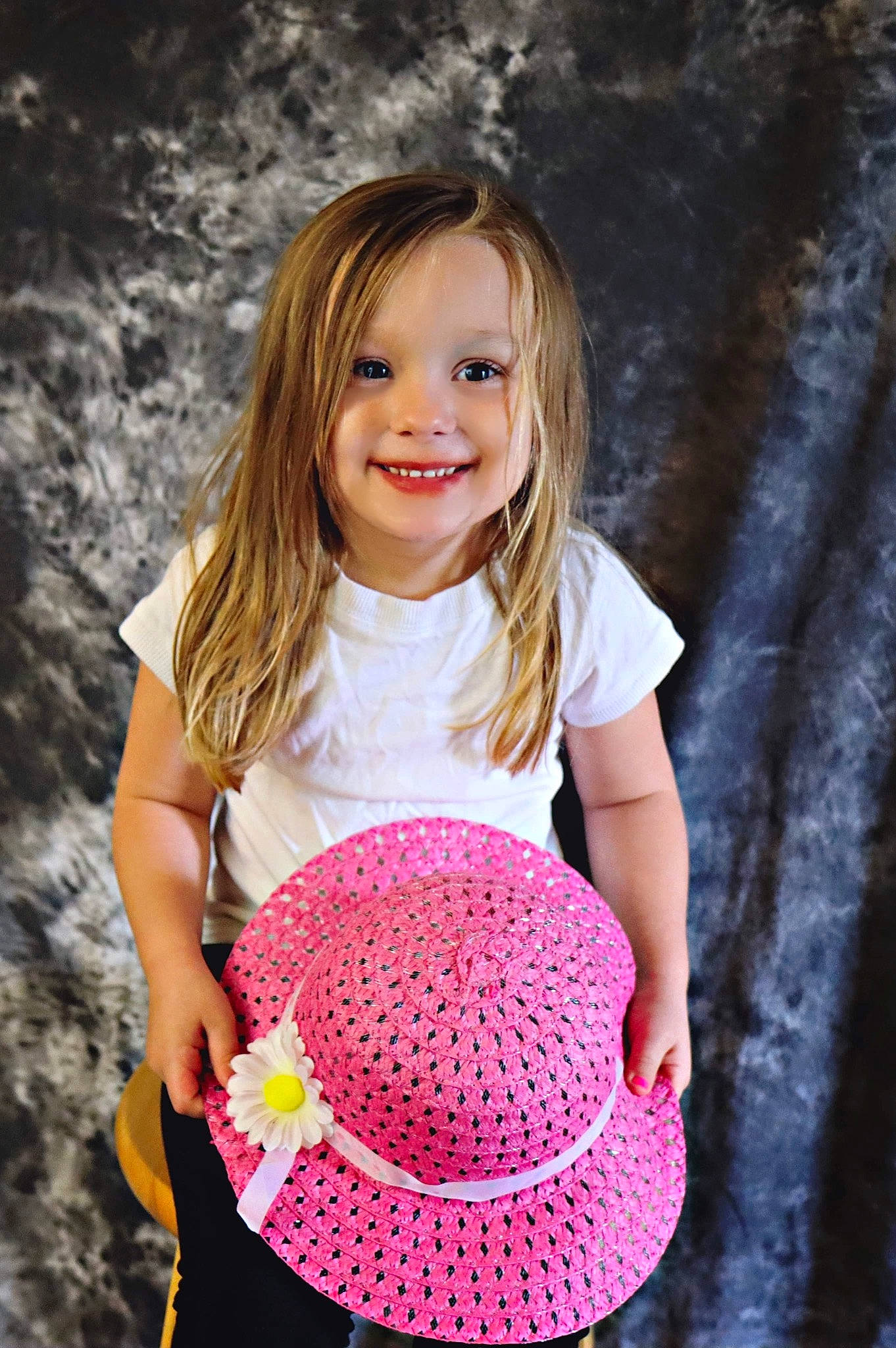 Kaylee joined the competition — help win amazing prizes! arm, baby_toddler_clothing, clothing, eye, face, fashion, flash_photography, fun, happy, head, human_body, joy, leisure, organ, people_in_nature, person, pink, plant, smile, standing