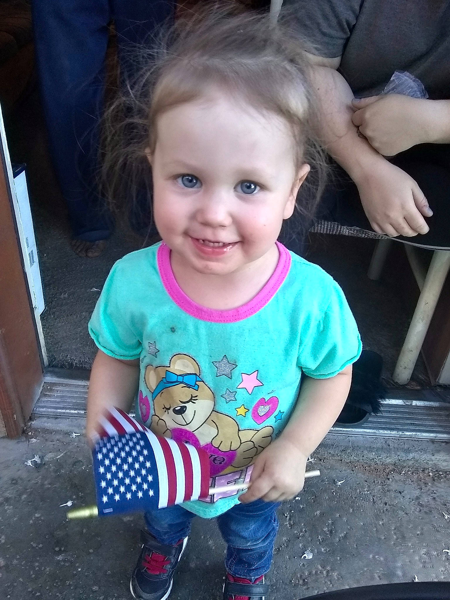 Myra is registered to the contest to win money with this photo: baby, baby_toddler_clothing, cheek, child, cool, eye, face, footwear, fun, happy, head, joy, people, person, pink, play, shoe, skin, smile, t_shirt