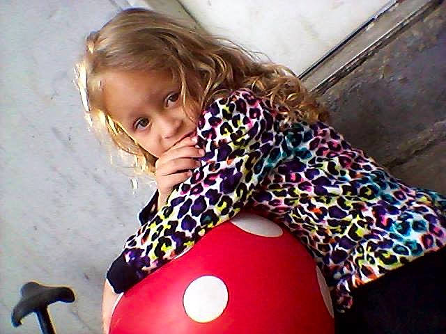 Serenity is registered to the contest to win money with this photo: child, joint, joy, leggings, neck, pattern, person, sportswear, thigh