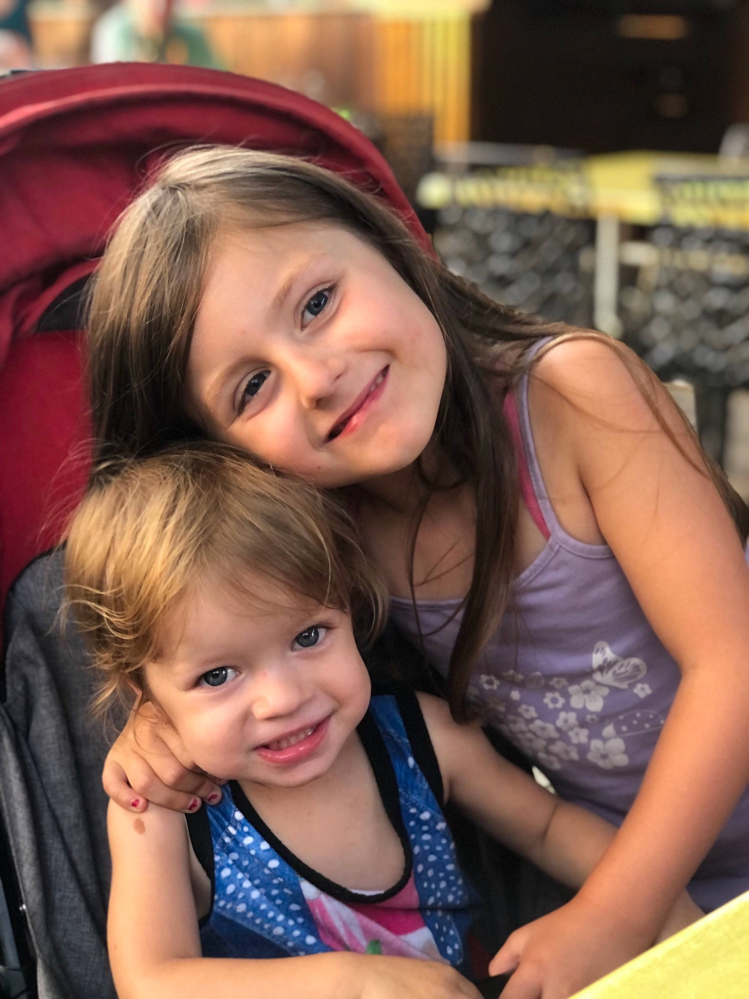 Elena Lola a rejoint le concours — aidez-le/la à gagner de superbes lots ! beauty, event, eye, face, facial_expression, flash_photography, fun, hairstyle, happy, human, human_body, iris, joy, leisure, mammal, people, person, photograph, skin, smile