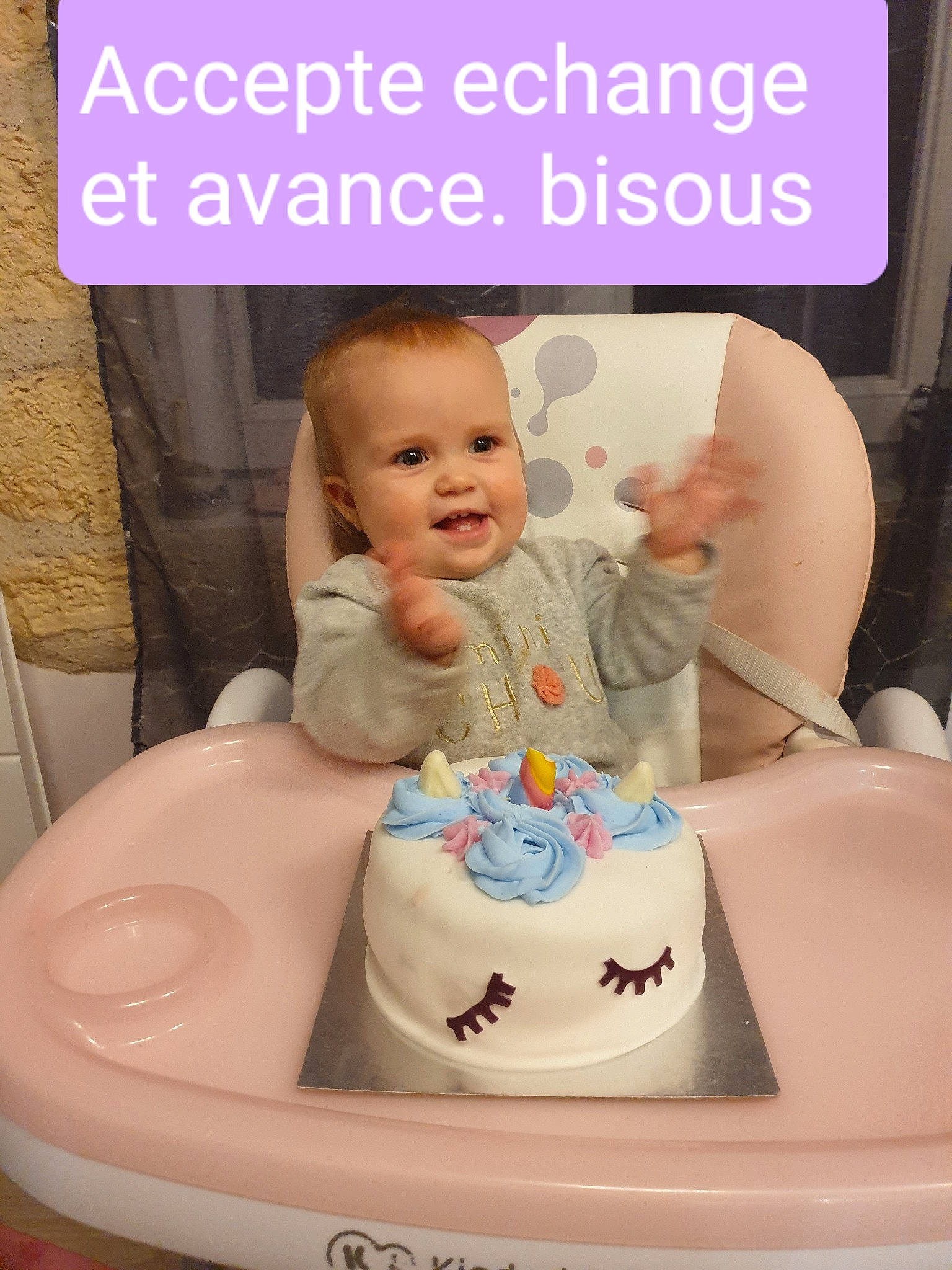 Rose a rejoint le concours — aidez-le/la à gagner de superbes lots ! baby, baked_goods, birthday, birthday_cake, buttercream, cake, cake_decorating, cake_decorating_supply, dessert, finger, food, happy, icing, joy, person, pink, plate, smile, sugar_cake, sugar_paste
