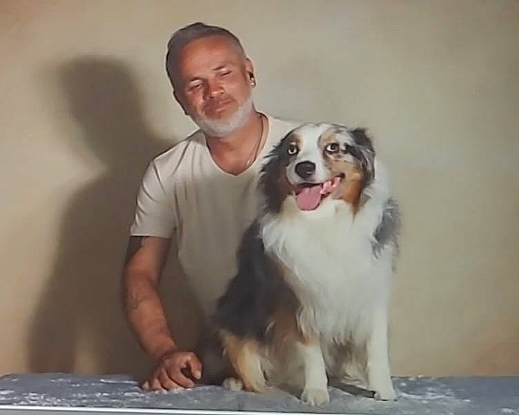 Ruby a rejoint le concours — aidez-le/la à gagner de superbes lots ! canidae, carnivore, collie, companion_dog, dog, dog_breed, flash_photography, fun, fur, happy, herding_dog, shetland_sheepdog, sitting, smile, snout, sporting_group, terrestrial_animal, whiskers, working_animal, working_dog