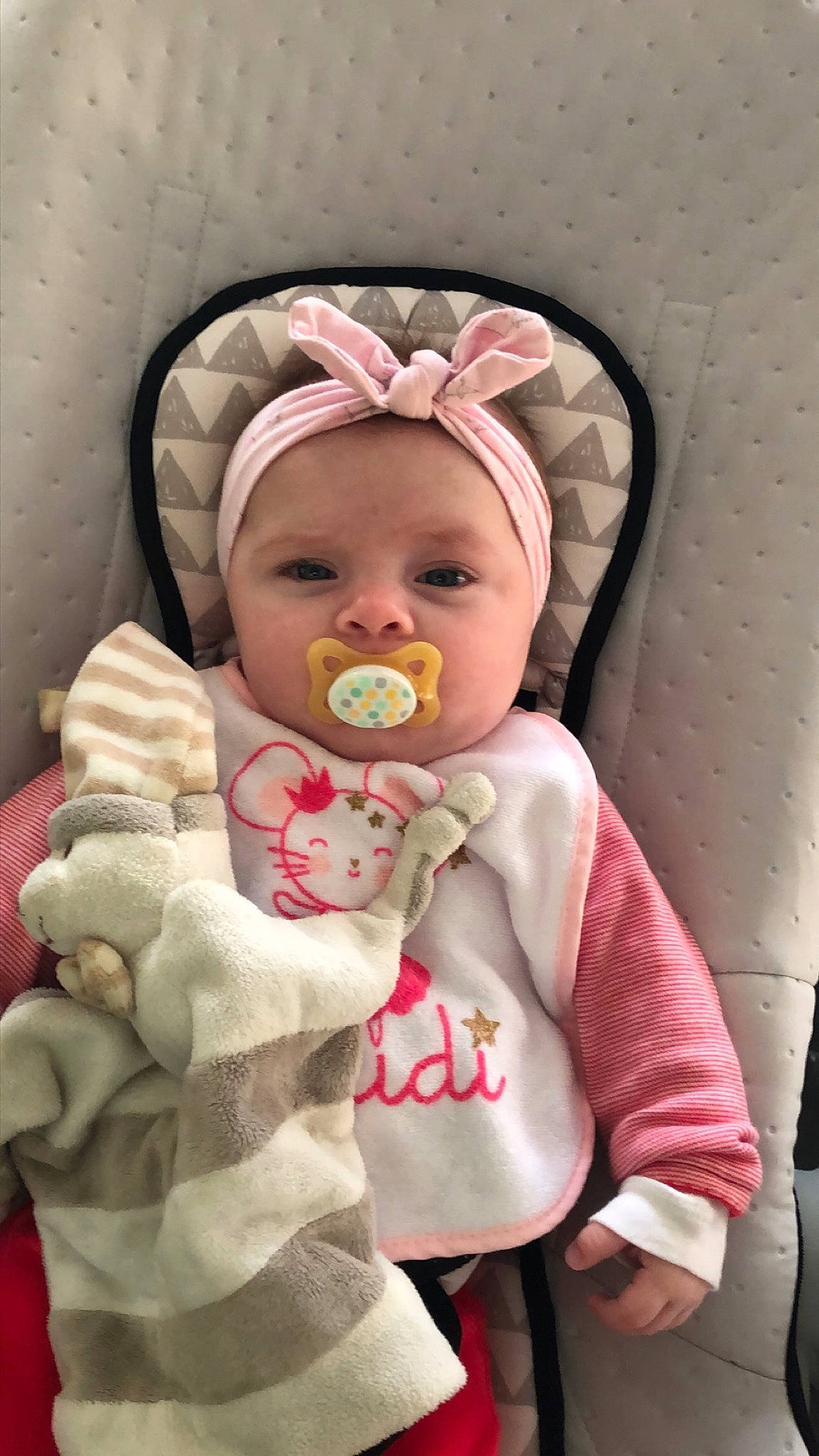 Lindsay participe au concours pour gagner de l'argent avec cette photo : baby, cheek, child, ear, person, pink, toddler