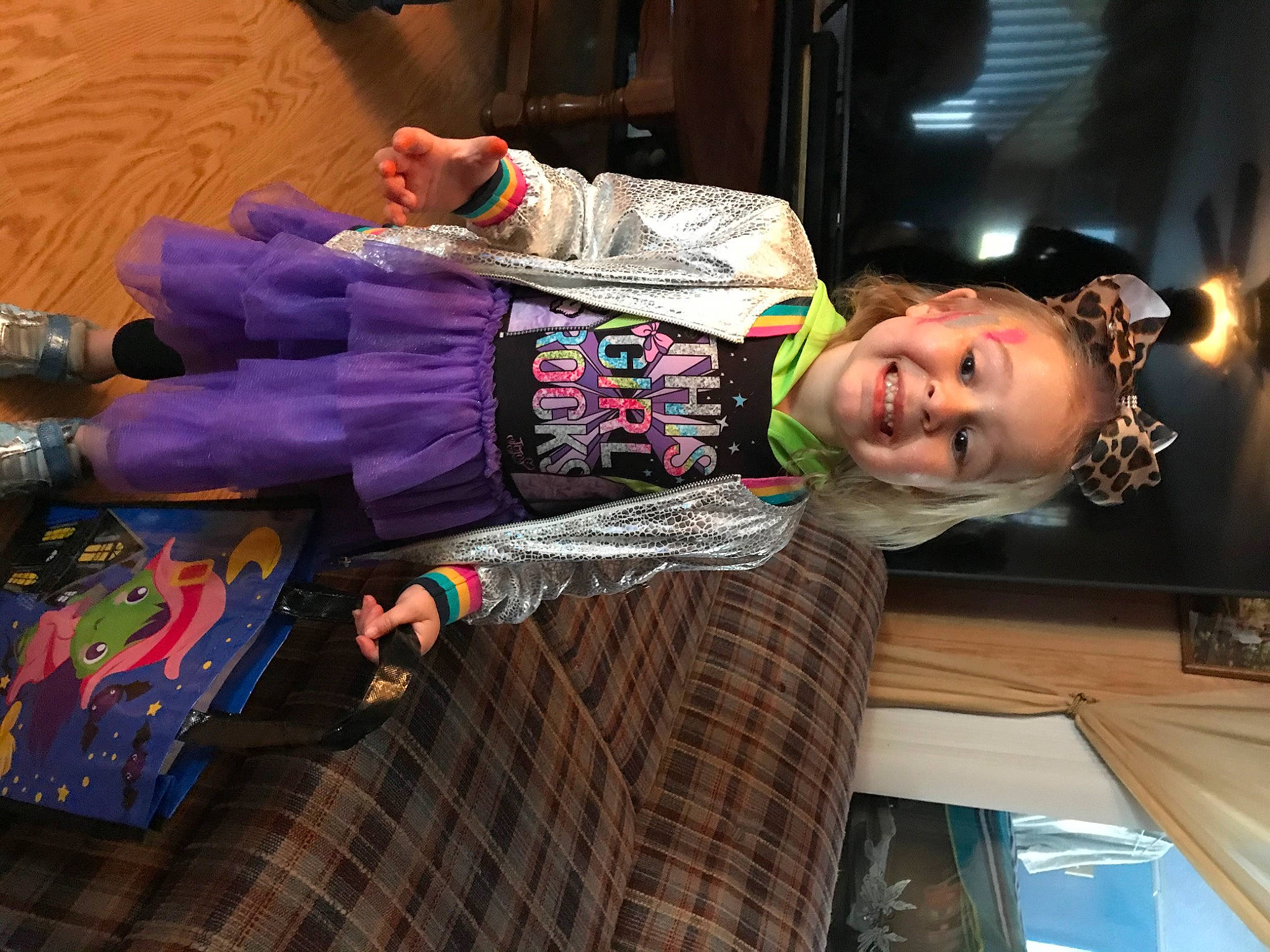 Addison is registered to the contest to win money with this photo: costume, glove, joy, person