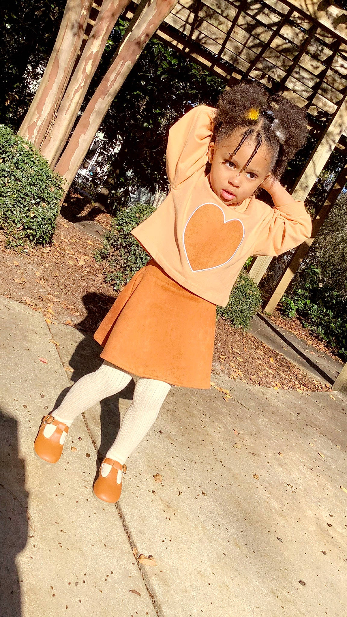 Ayvah Ruth is registered to the contest to win money with this photo: ankle, child_model, foot, high_heels, human_leg, knee, peach, person, street_fashion, thigh