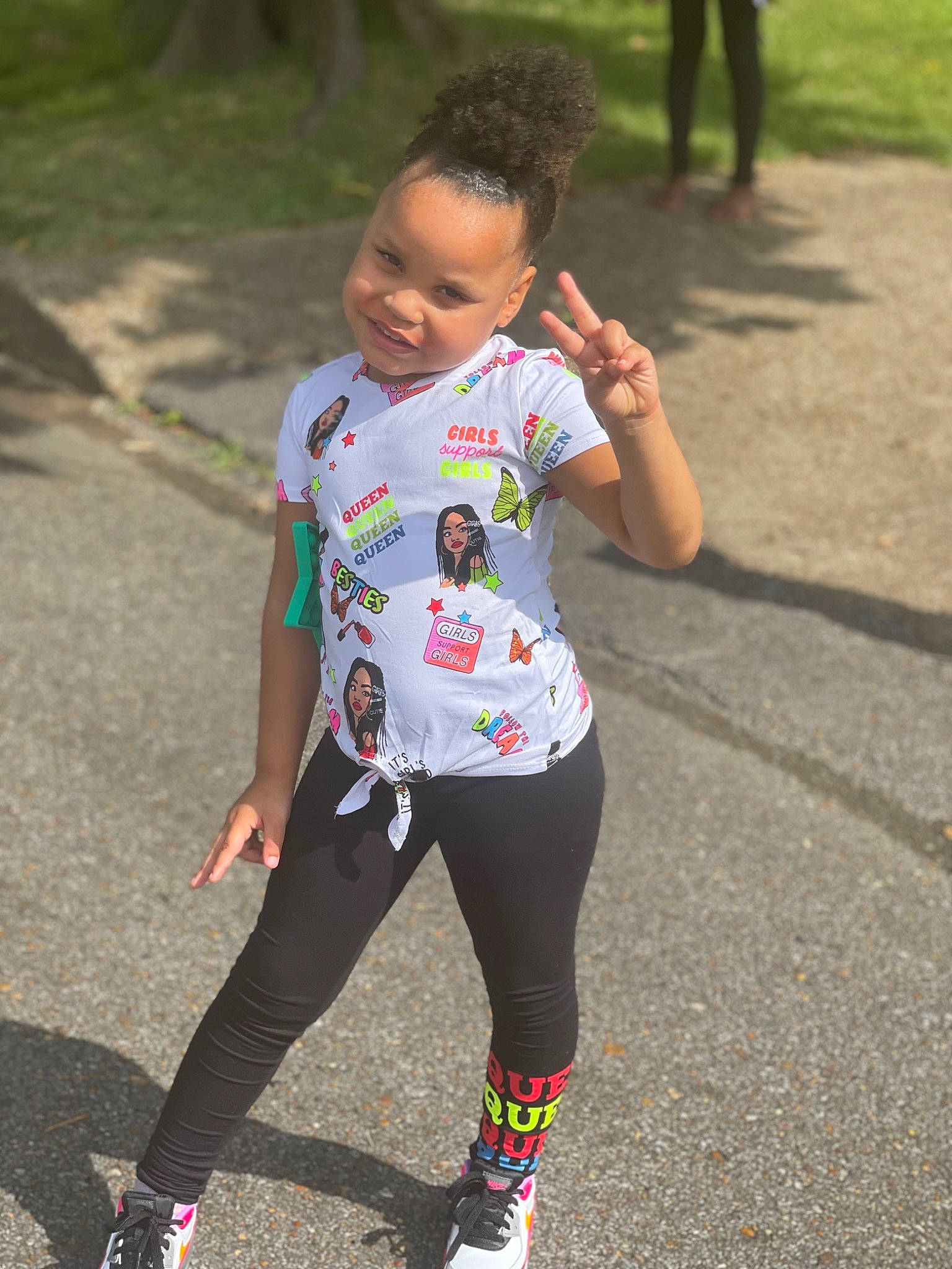 Serenity is registered to the contest to win money with this photo: active_pants, asphalt, athlete, competition_event, exercise, face, fun, green, happy, head, joy, leg, leisure, person, recreation, sleeve, sneakers, sportswear, street_fashion, t_shirt