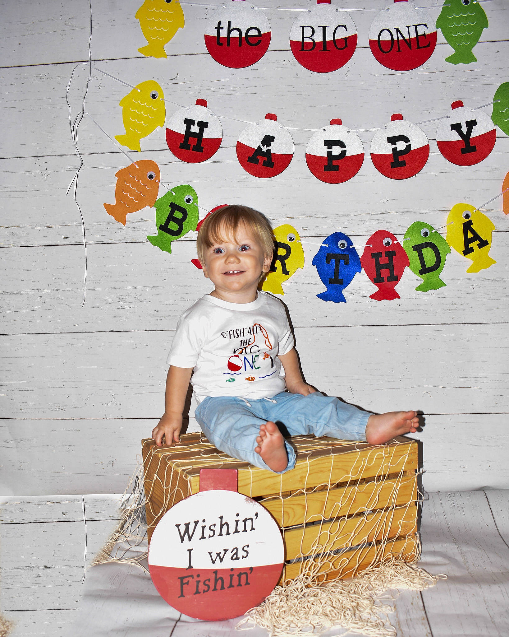 River is registered to the contest to win money with this photo: baby_toddler_clothing, basket, child_art, home_accessories, joy, person, storage_basket, wicker