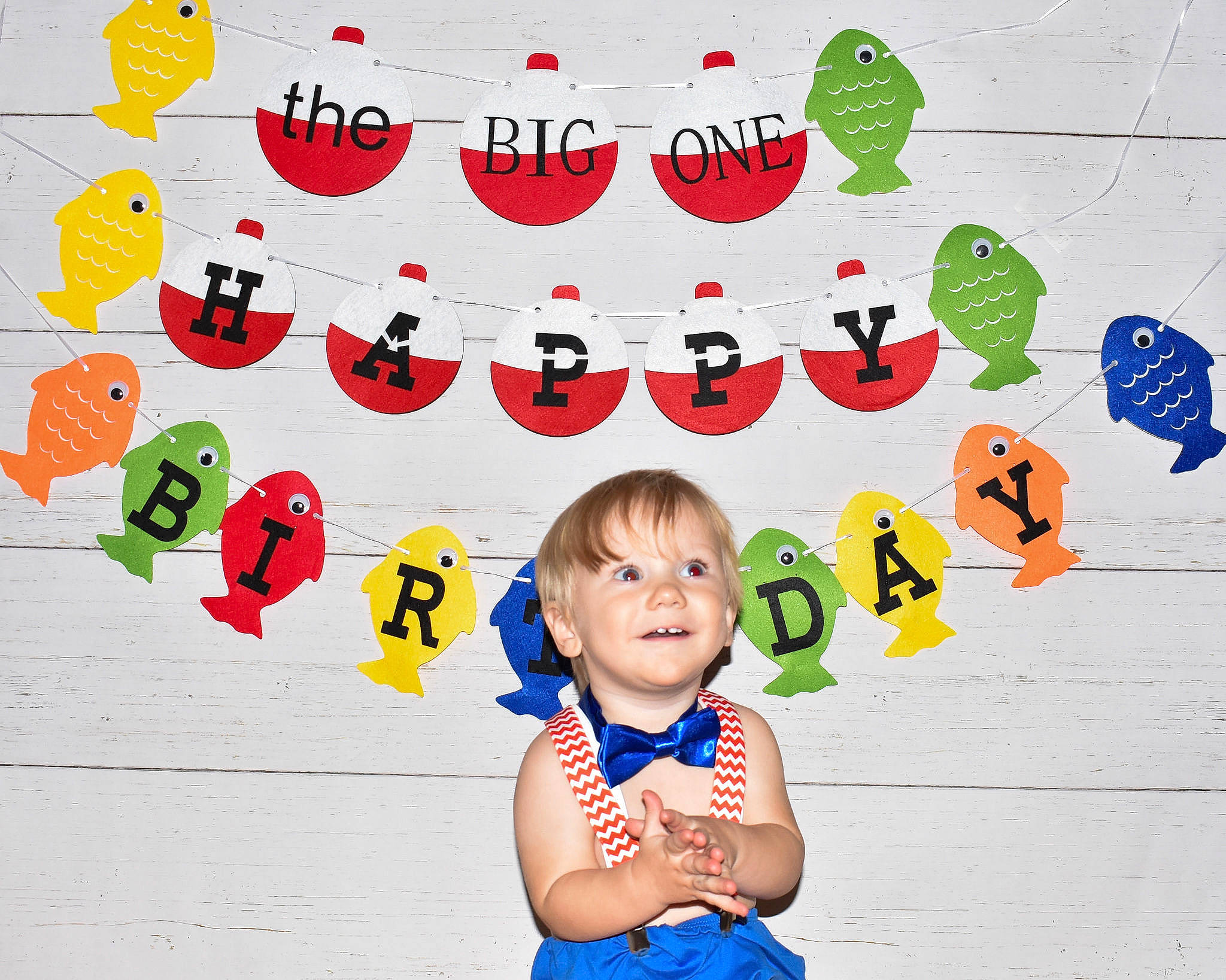 River is registered to the contest to win money with this photo: arthropod, baby, baby_toddler_clothing, child, child_art, coquelicot, happy, illustration, joy, paint, person, toddler