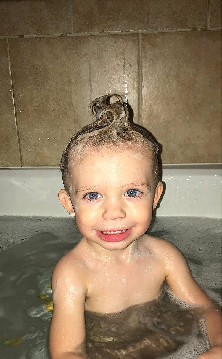 Rayner joined the competition — help win amazing prizes! bathing, bathroom, bathtub, cheek, chest, ear, eyebrow, eyelash, flash_photography, fluid, forehead, fun, happy, iris, joy, lip, person, plumbing, plumbing_fixture, skin