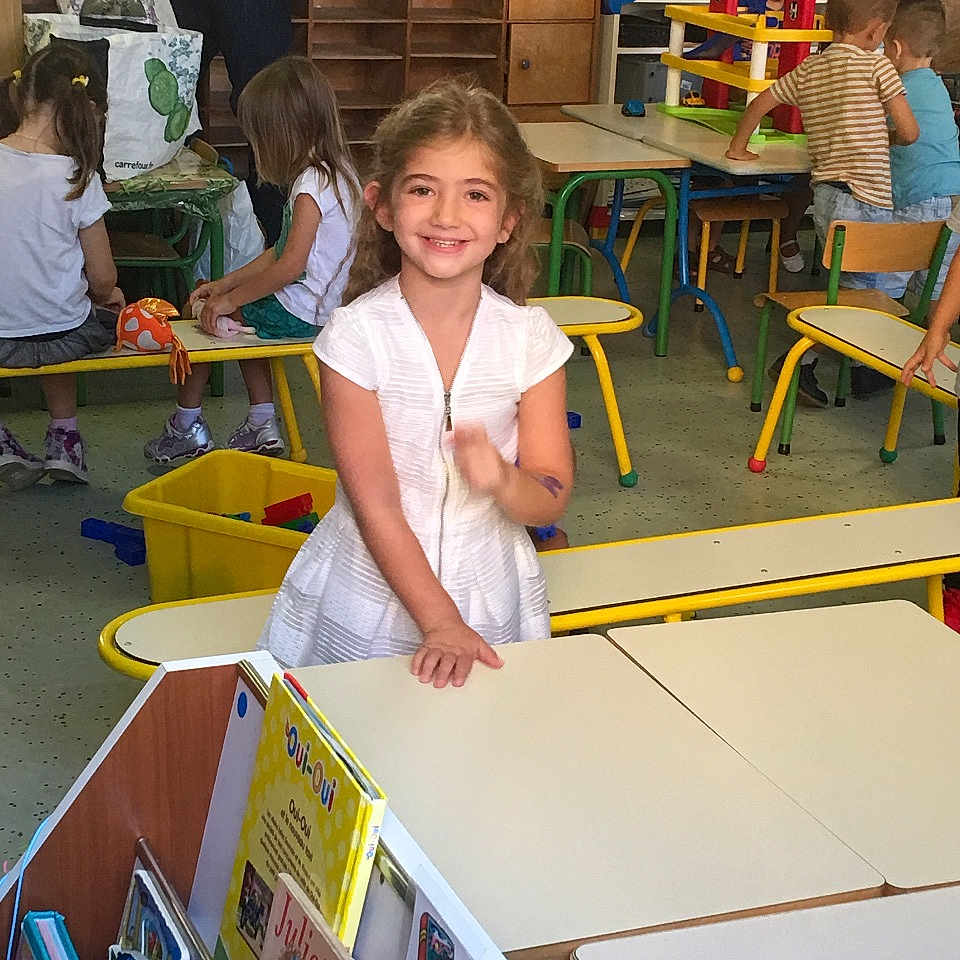 Clara a rejoint le concours — aidez-le/la à gagner de superbes lots !