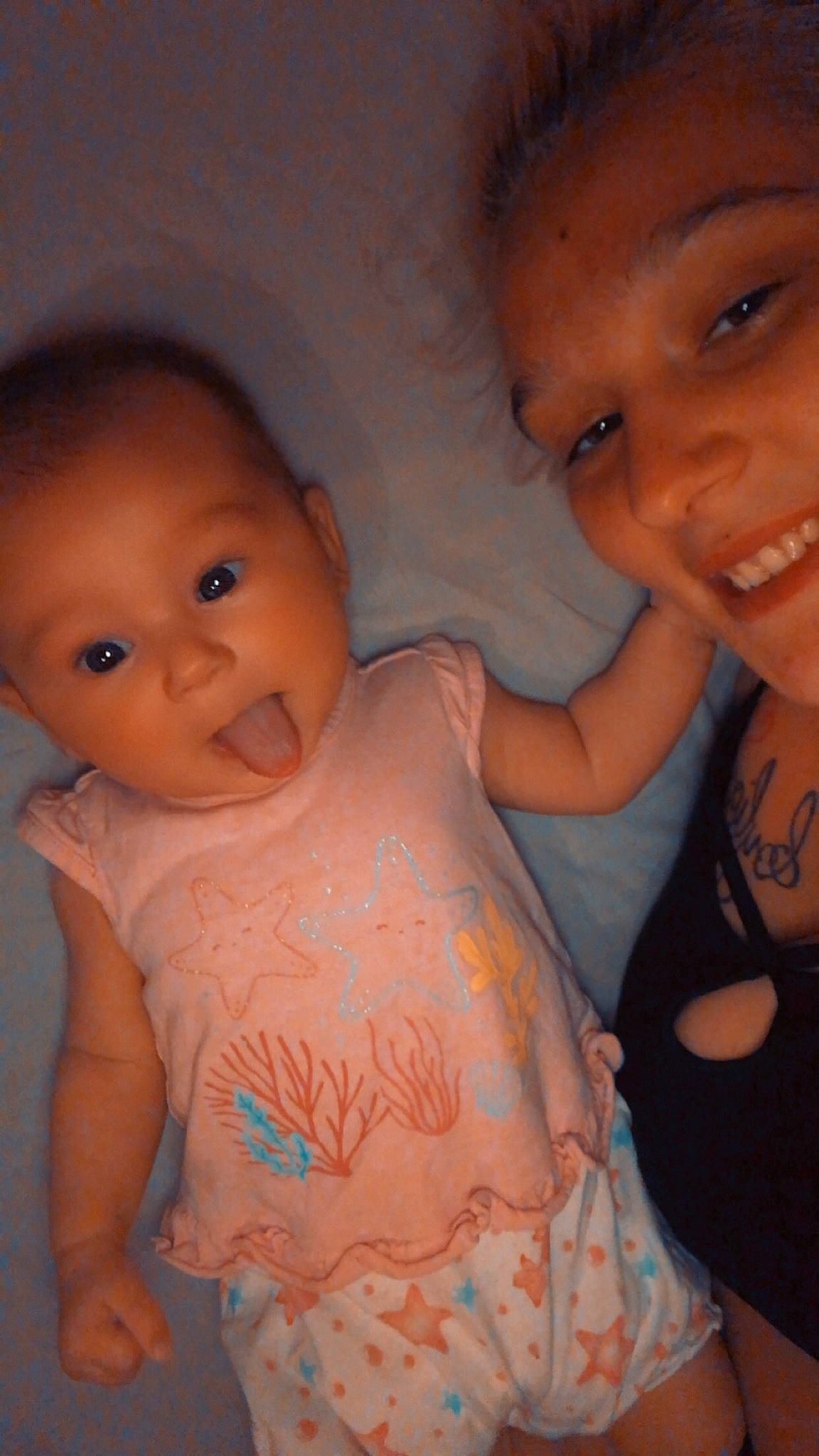 Katharina participe au concours pour gagner de l'argent avec cette photo : cheek, chin, ear, eye, eyebrow, face, facial_expression, forehead, happy, head, iris, lip, mammal, mouth, neck, nose, organ, person, skin, smile