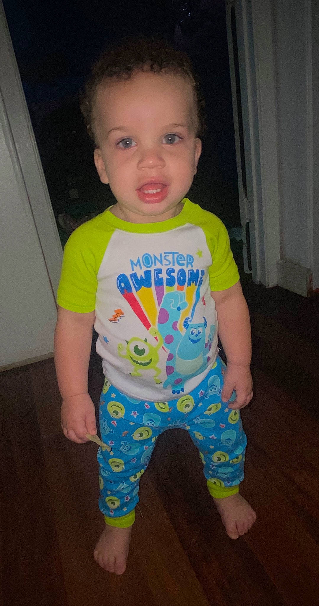 Braxton is registered to the contest to win money with this photo: baby, baby_toddler_clothing, child, person, play, skin, smile, standing, t_shirt, toddler