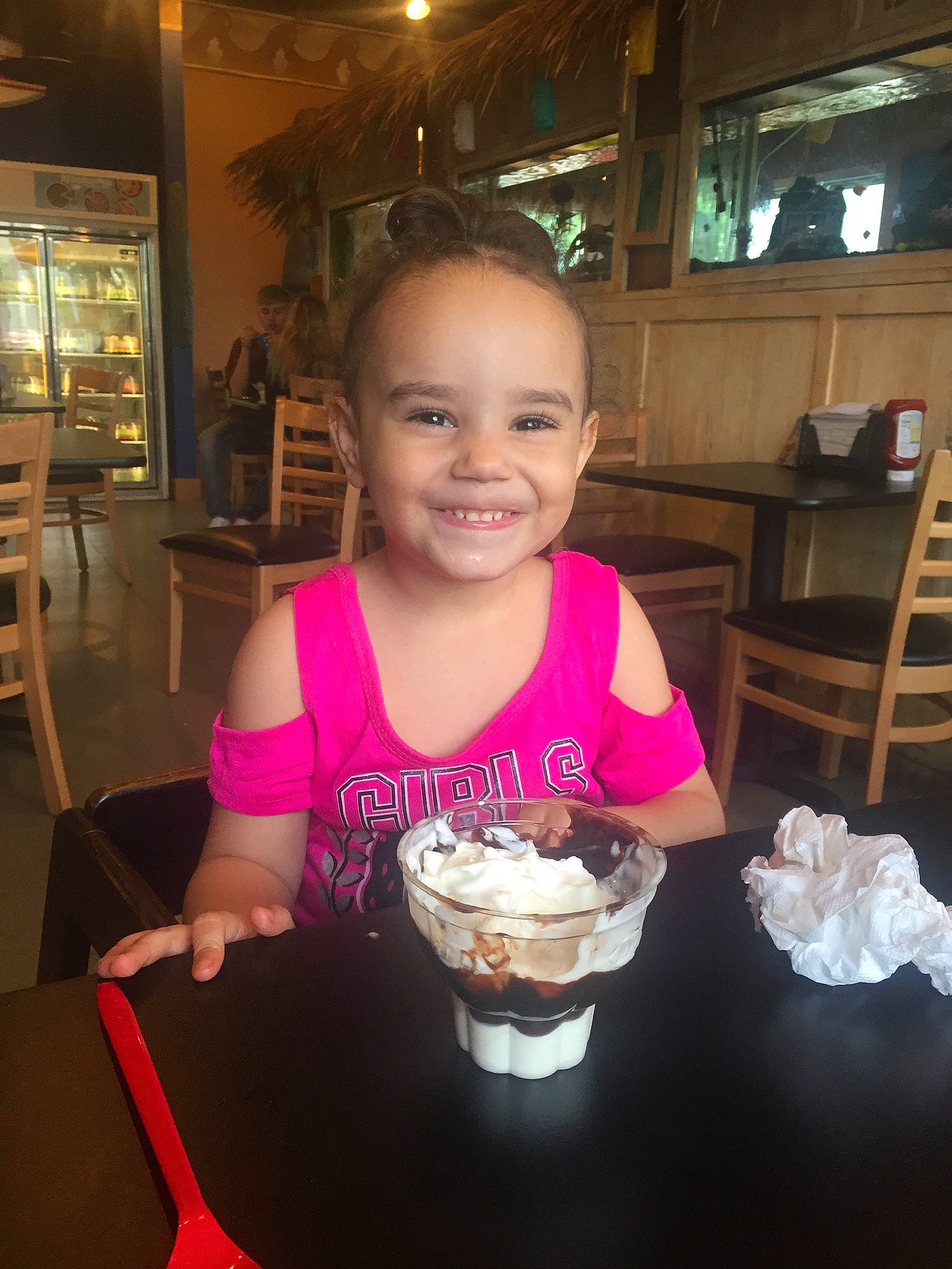 Araya is registered to the contest to win money with this photo: child, cream, cuisine, dairy, dessert, food, frozen_dessert, gelato, ice_cream, joy, person, sundae