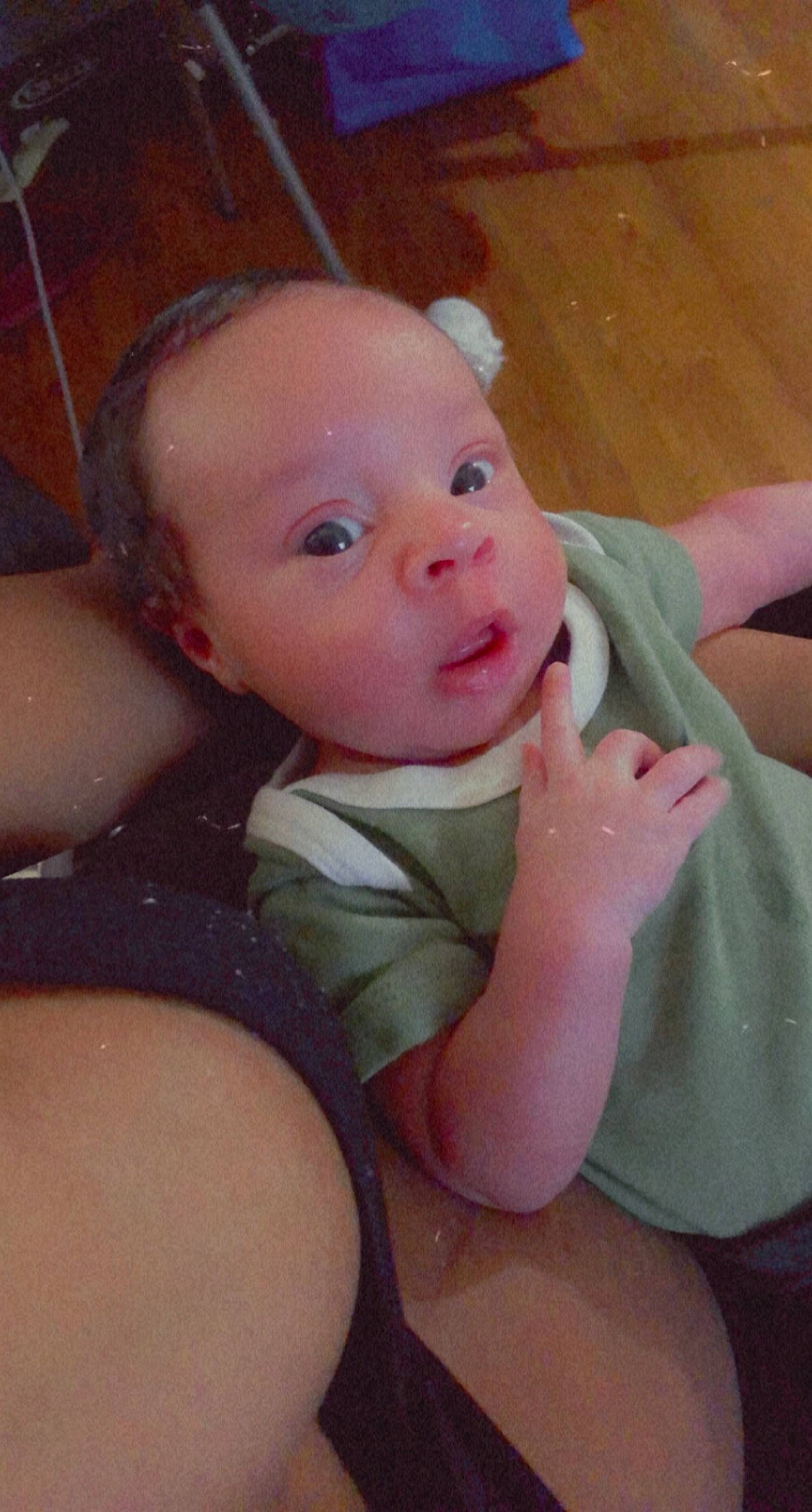 Emir is registered to the contest to win money with this photo: baby, baby_toddler_clothing, cheek, chin, comfort, ear, eyelash, finger, gesture, happy, iris, joint, leg, lip, mammal, mouth, neck, nose, person, pink