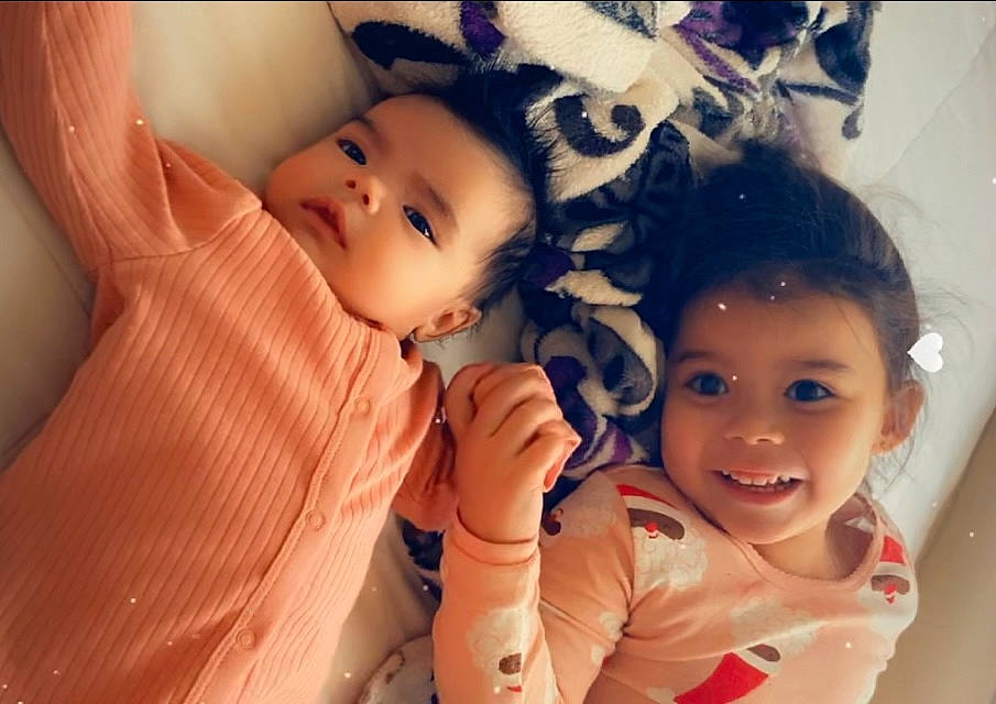 Journey is registered to the contest to win money with this photo: arm, baby, cheek, chin, cool, eyebrow, eyelash, finger, flash_photography, gesture, hairstyle, hand, happy, interaction, iris, joy, lip, mouth, nose, person