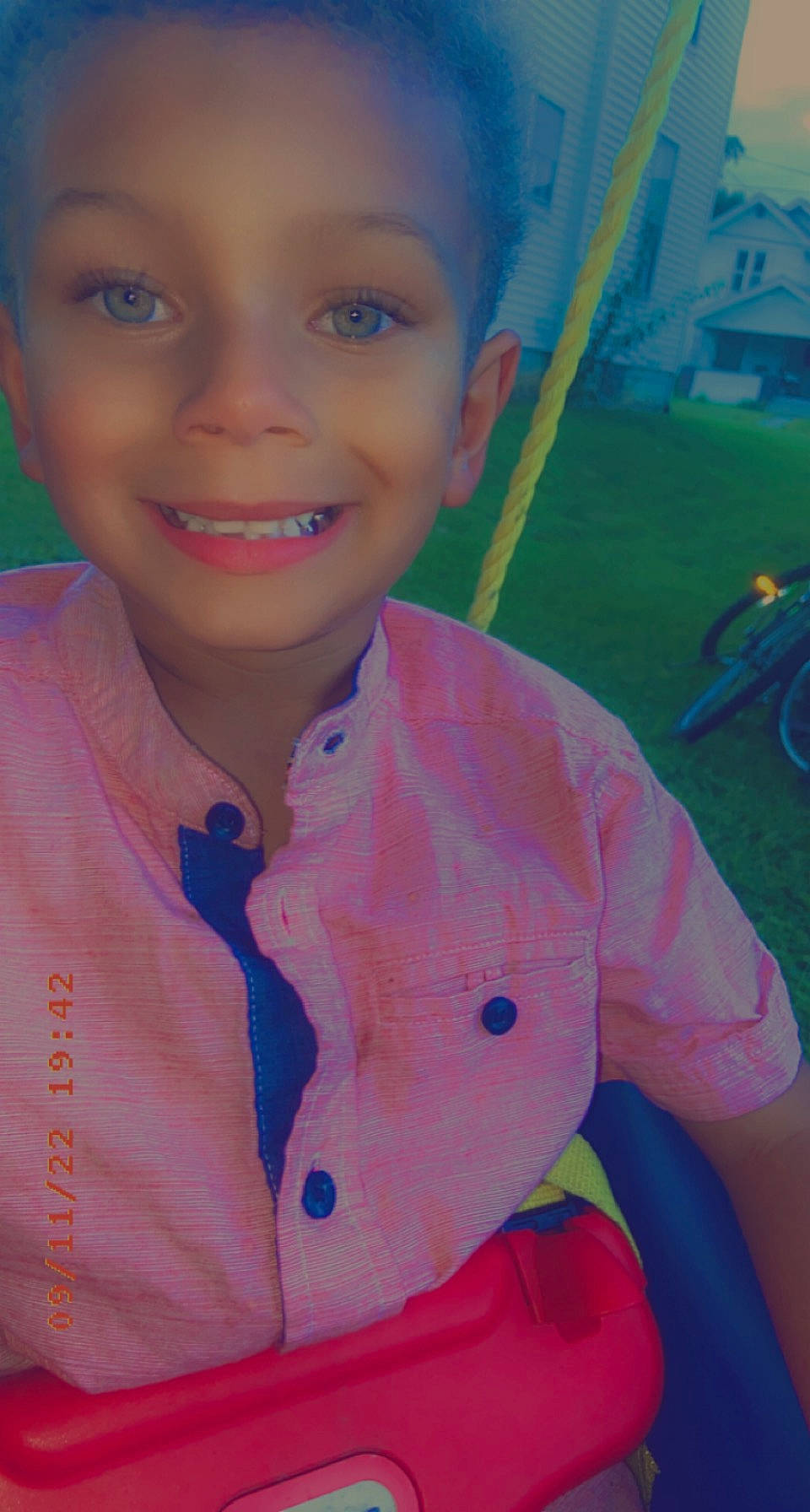 Mykah is registered to the contest to win money with this photo: cheek, child, electric_blue, eye, eyebrow, forehead, fun, happy, iris, joy, leisure, lip, magenta, neck, nose, person, pink, skin, sleeve, smile