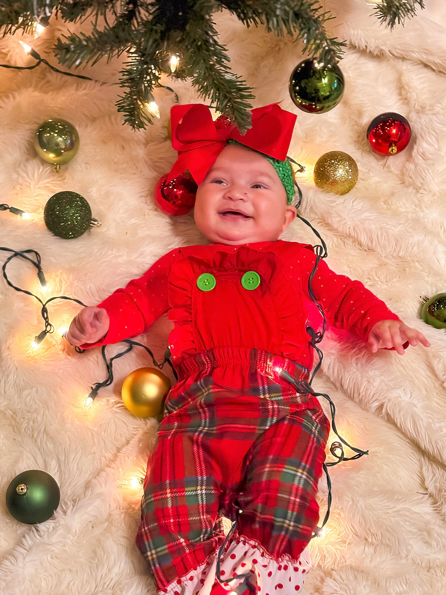 Ryleigh joined the competition — help win amazing prizes! accessories, baby, bodypart, clothing, face, finger, fir, hand, happy, hat, head, lighting, ornament, person, photography, plant, portrait, smile, sphere, tree