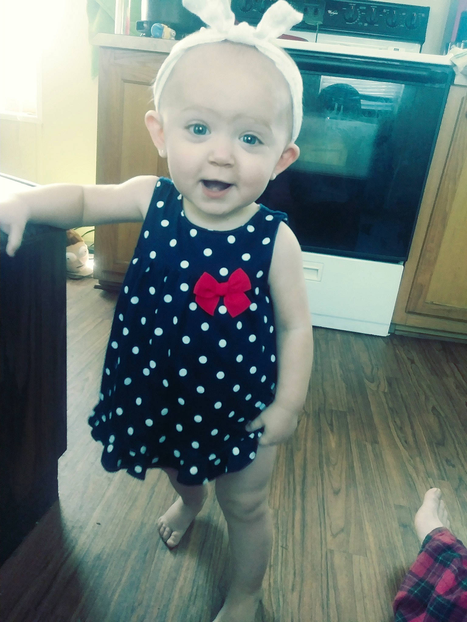 Varya is registered to the contest to win money with this photo: baby, baby_toddler_clothing, cheek, child, design, dress, face, head, outerwear, pattern, person, polka_dot, skin, sleeve, t_shirt, toddler, toy