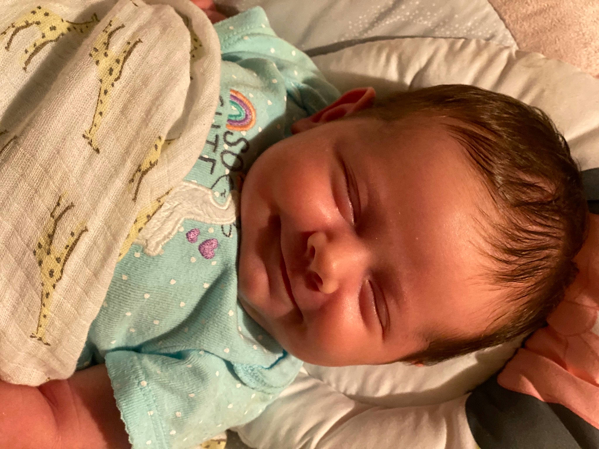 Lakyn is registered to the contest to win money with this photo: baby, cheek, chin, comfort, ear, eye, eyebrow, facial_expression, forehead, hair, hairstyle, human_body, iris, lip, mouth, neck, nose, person, product, skin