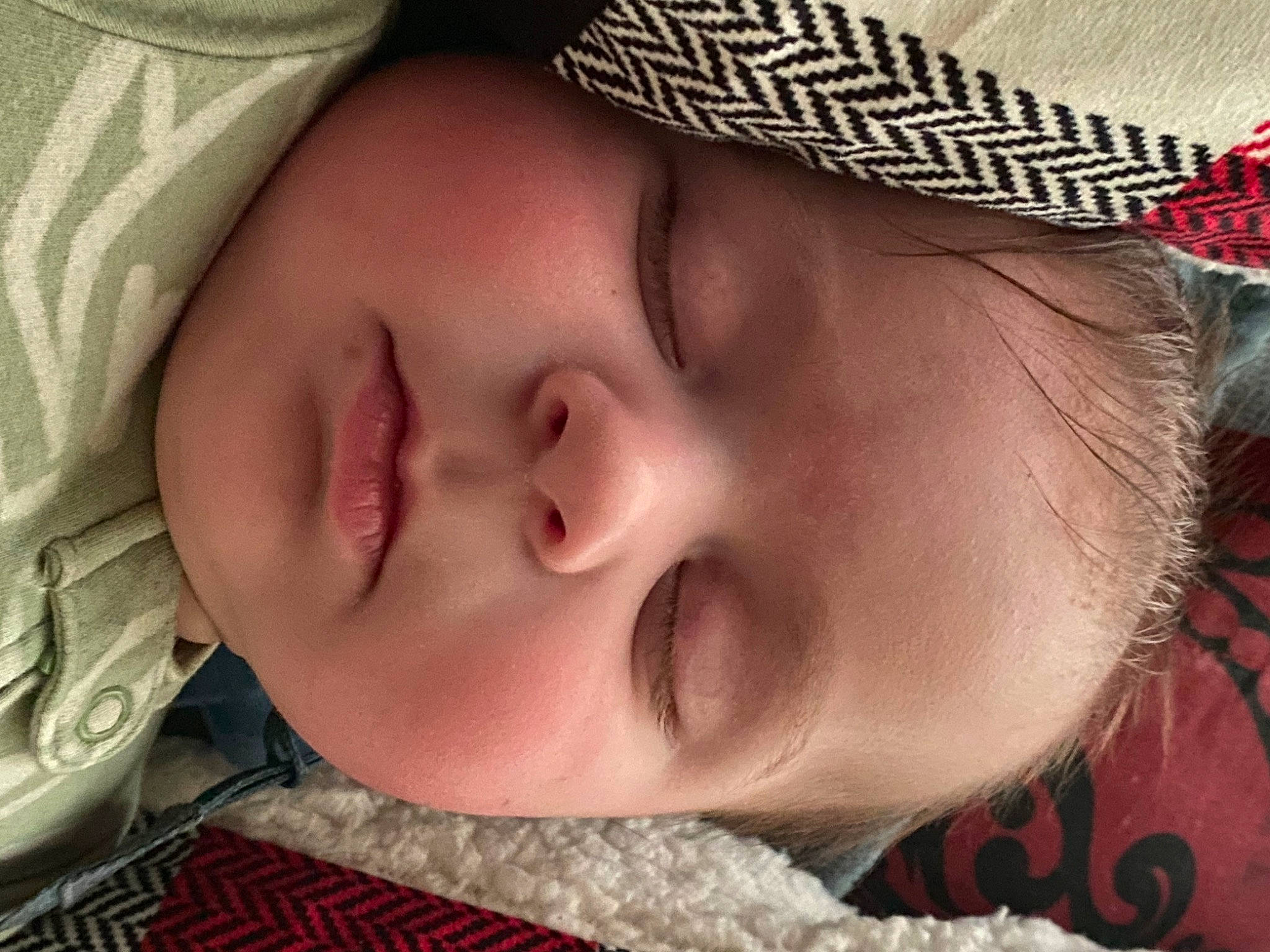 Dexter is registered to the contest to win money with this photo: cheek, chin, comfort, ear, eye, eyebrow, eyelash, face, facial_expression, forehead, head, headgear, human, iris, lip, mouth, nose, organ, person, skin