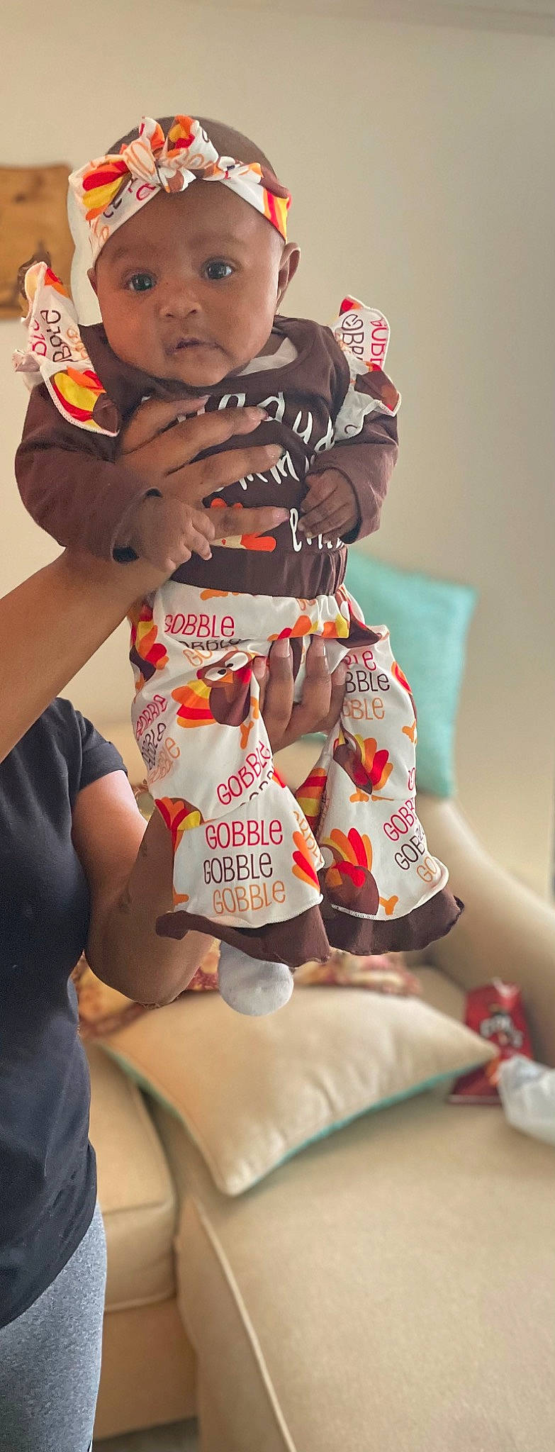 Zyaira is registered to the contest to win money with this photo: carmine, child, costume, elbow, event, fashion_design, flesh, fun, gesture, happy, headwear, human_leg, joint, nail, person, sleeve, t_shirt, thumb, white