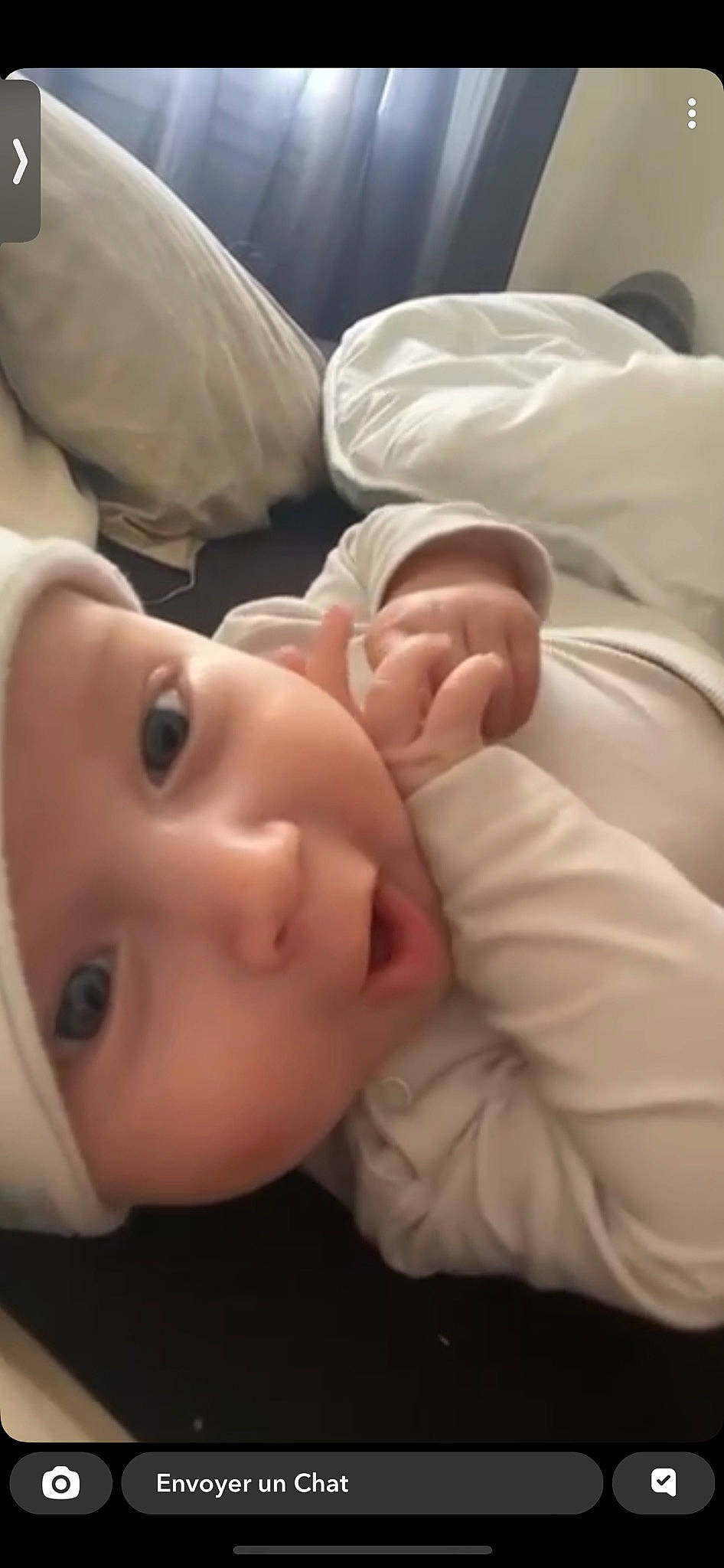 Aïden participe au concours pour gagner de l'argent avec cette photo : baby, baby_toddler_clothing, cheek, child, chin, comfort, eye, eyebrow, eyelash, finger, gesture, hair, happy, headwear, human_body, lip, mammal, mouth, nose, person