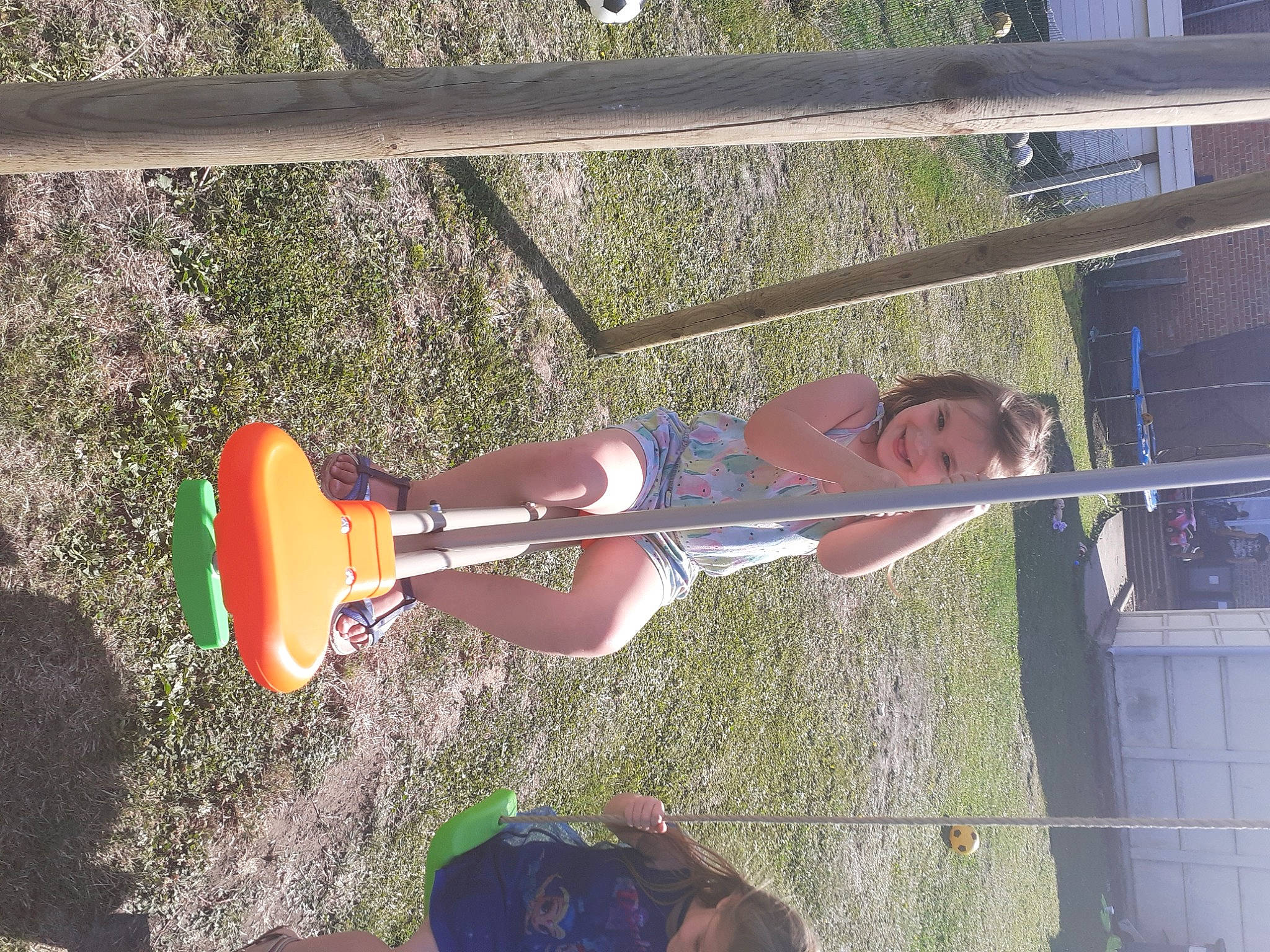 Leslie participe au concours pour gagner de l'argent avec cette photo : joy, person