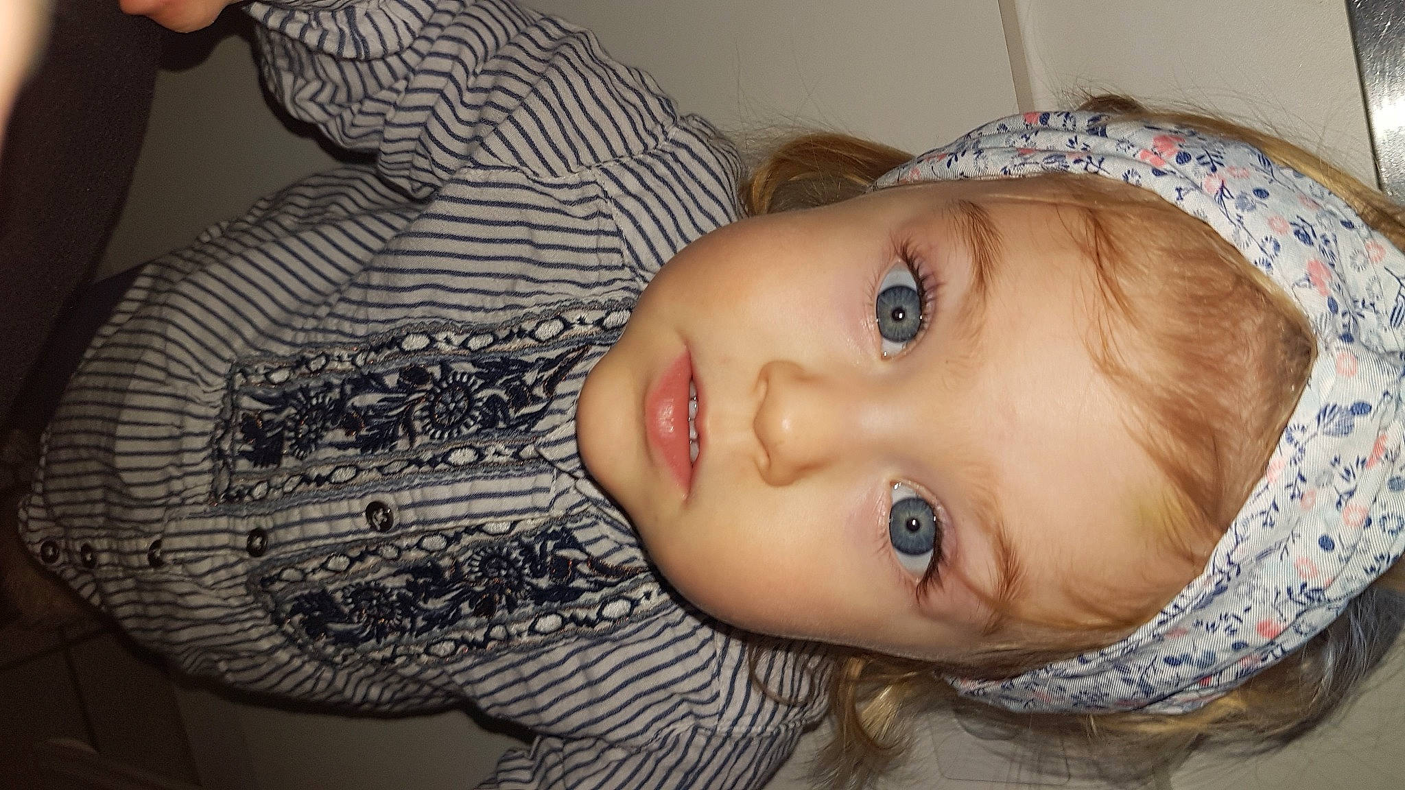 Inaya a rejoint le concours — aidez-le/la à gagner de superbes lots ! baby, baby_toddler_clothing, cheek, child, chin, eye, eyebrow, eyelash, facial_expression, forehead, happy, hat, head, human_body, iris, lip, mouth, nose, person, skin
