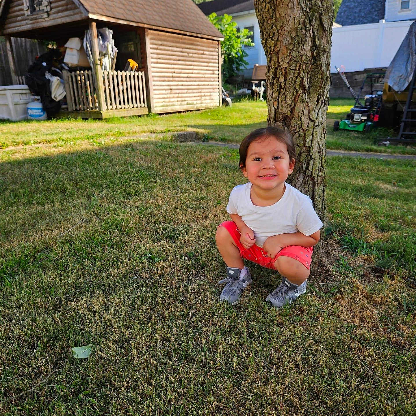 Aviel is registered to the contest to win money with this photo: architecture, backyard, ball, building, face, football, grass, head, nature, neighborhood, outdoors, person, photography, plant, portrait, shelter, soccer, soccerball, sport, yard