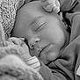 Alessandro a rejoint le concours — aidez-le/la à gagner de superbes lots ! baby, sleeping, blanket, soft, closeup, cozy, infant, peaceful, portrait, black_and_white, face, hand, clothing, newborn, rest, cute, toddler, warm, comfort, relaxation