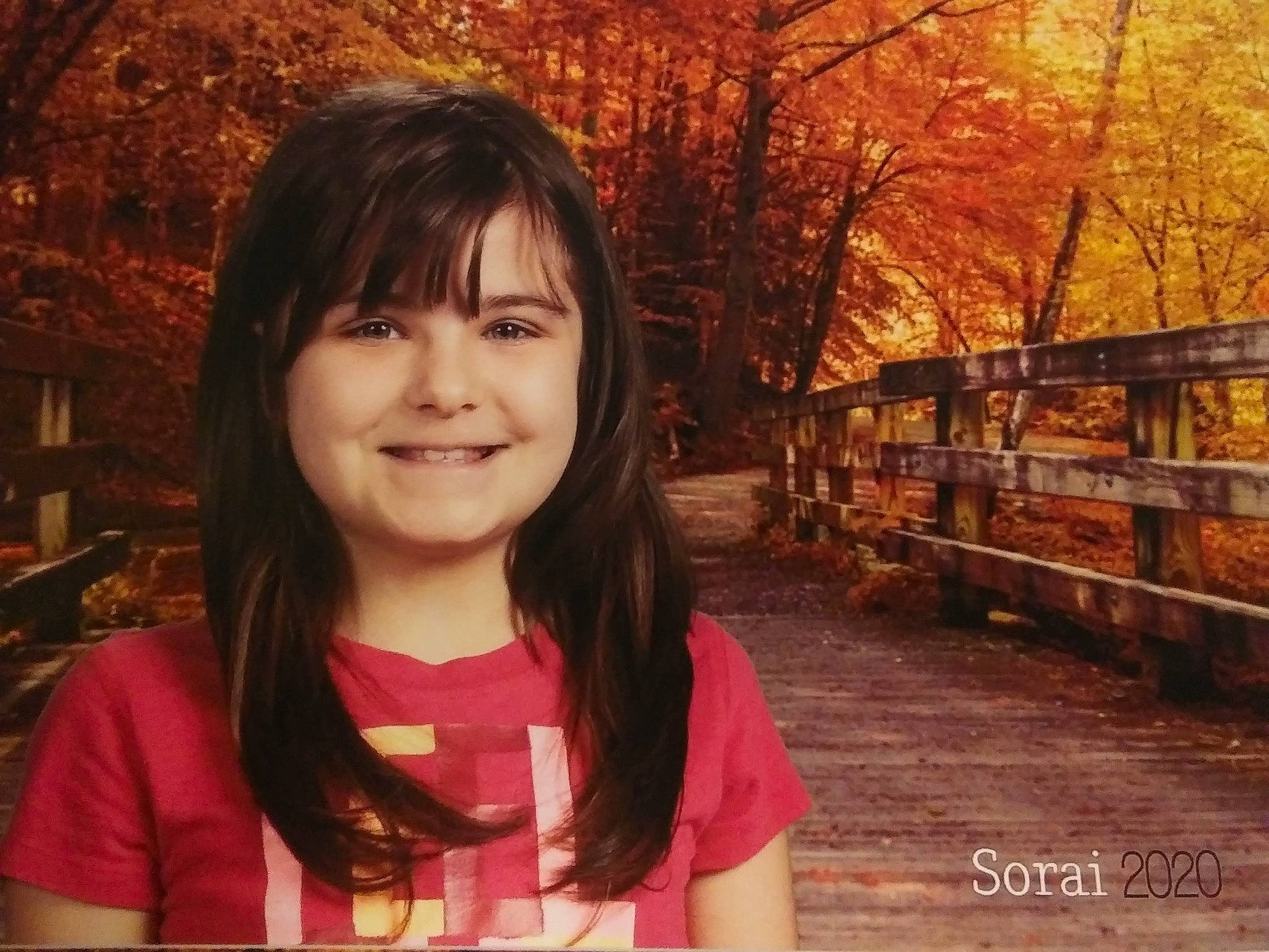 Sorai is registered to the contest to win money with this photo: bangs, beauty, brown_hair, deciduous, eye, facial_expression, flash_photography, grass, hairstyle, happy, joy, leisure, lip, people, people_in_nature, person, plant, smile, tints_and_shades, travel