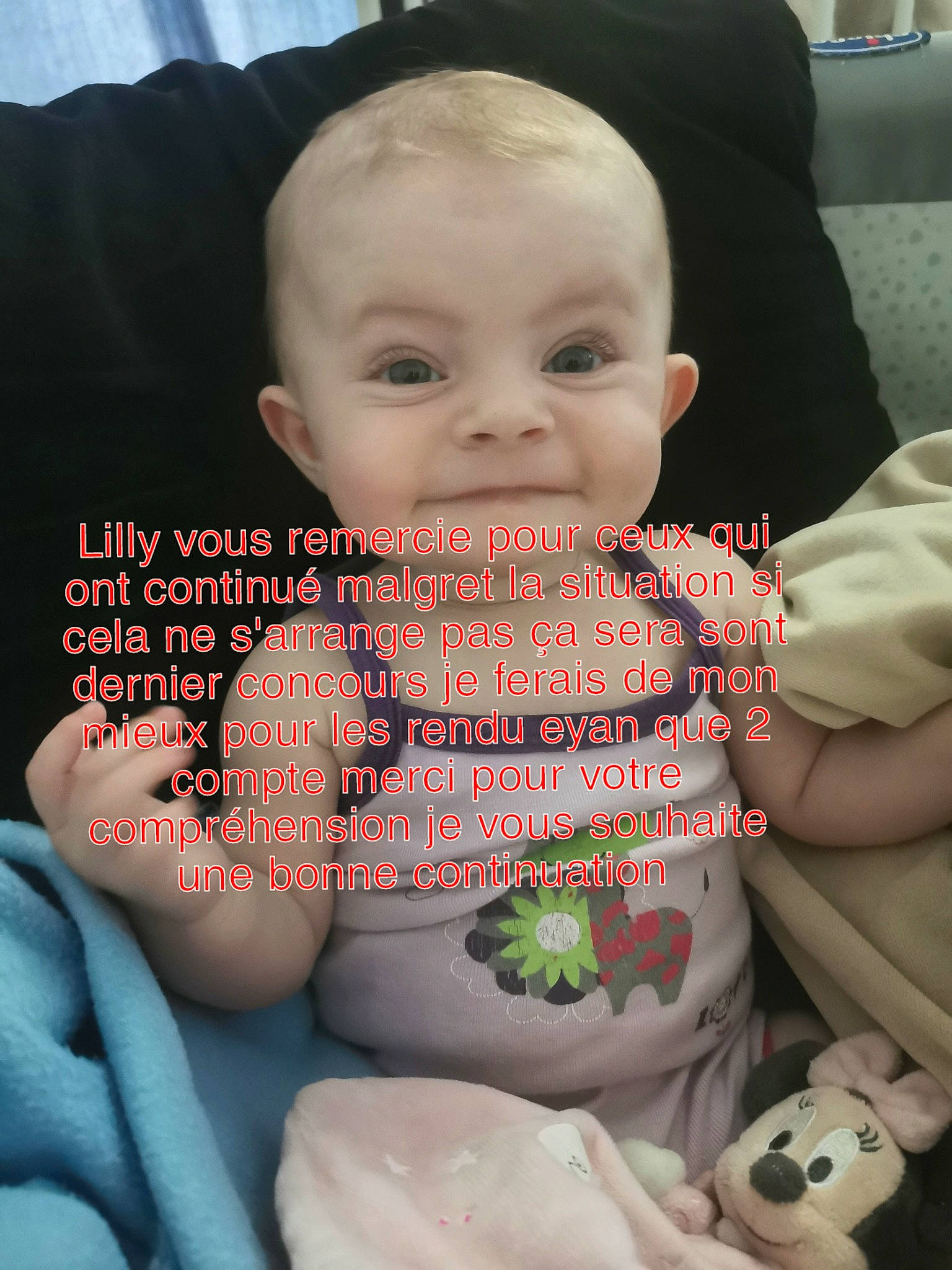 Lilly a rejoint le concours — aidez-le/la à gagner de superbes lots ! arm, baby, baby_toddler_clothing, cheek, comfort, cool, finger, font, hand, happy, mouth, person, photograph, product, skin, sleeve, smile, t_shirt, textile, toddler