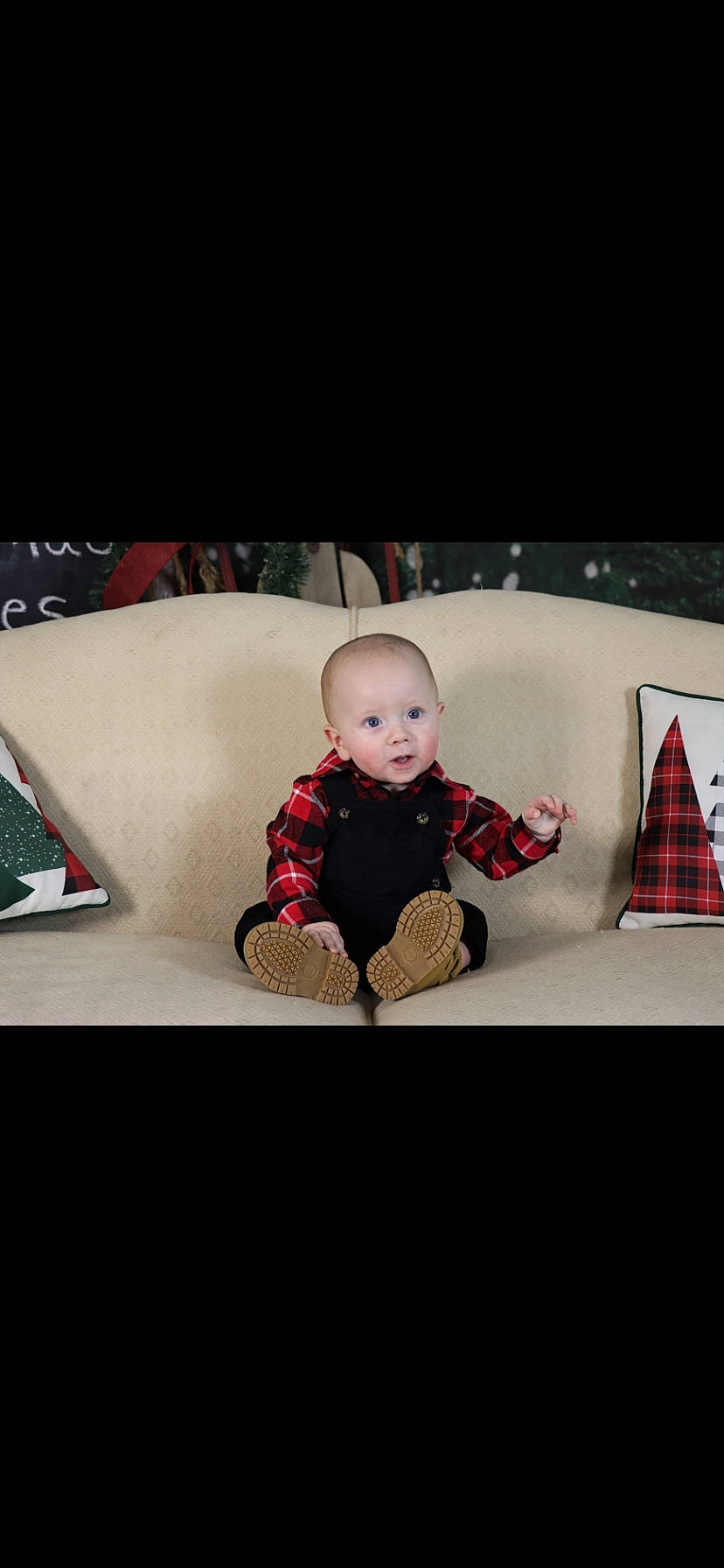 Brennox is registered to the contest to win money with this photo: baby, baby_products, baby_toddler_clothing, carmine, child, comfort, flooring, fun, happy, jacket, linens, pattern, person, product, rectangle, sitting, sleeve, smile, surprise, t_shirt