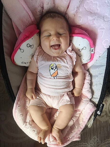 Maysa-nur a rejoint le concours — aidez-le/la à gagner de superbes lots ! auto_part, baby, baby_products, baby_toddler_clothing, carmine, cheek, child, comfort, eye, finger, hand, happy, linens, pattern, person, product, skin, smile, thumb, toddler