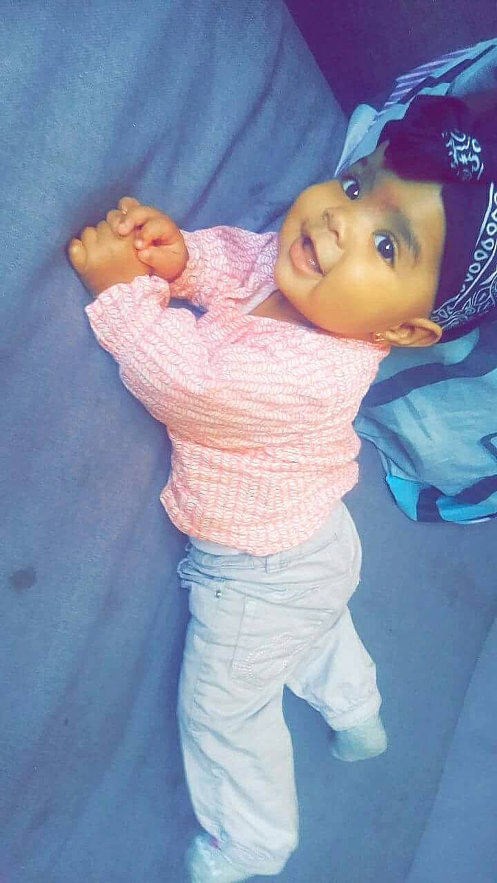 Sephora participe au concours pour gagner de l'argent avec cette photo : abdomen, arm, child, cool, fun, girl, head, human_hair_color, infant, iris, joint, person, pink, product, skin, toddler, trunk