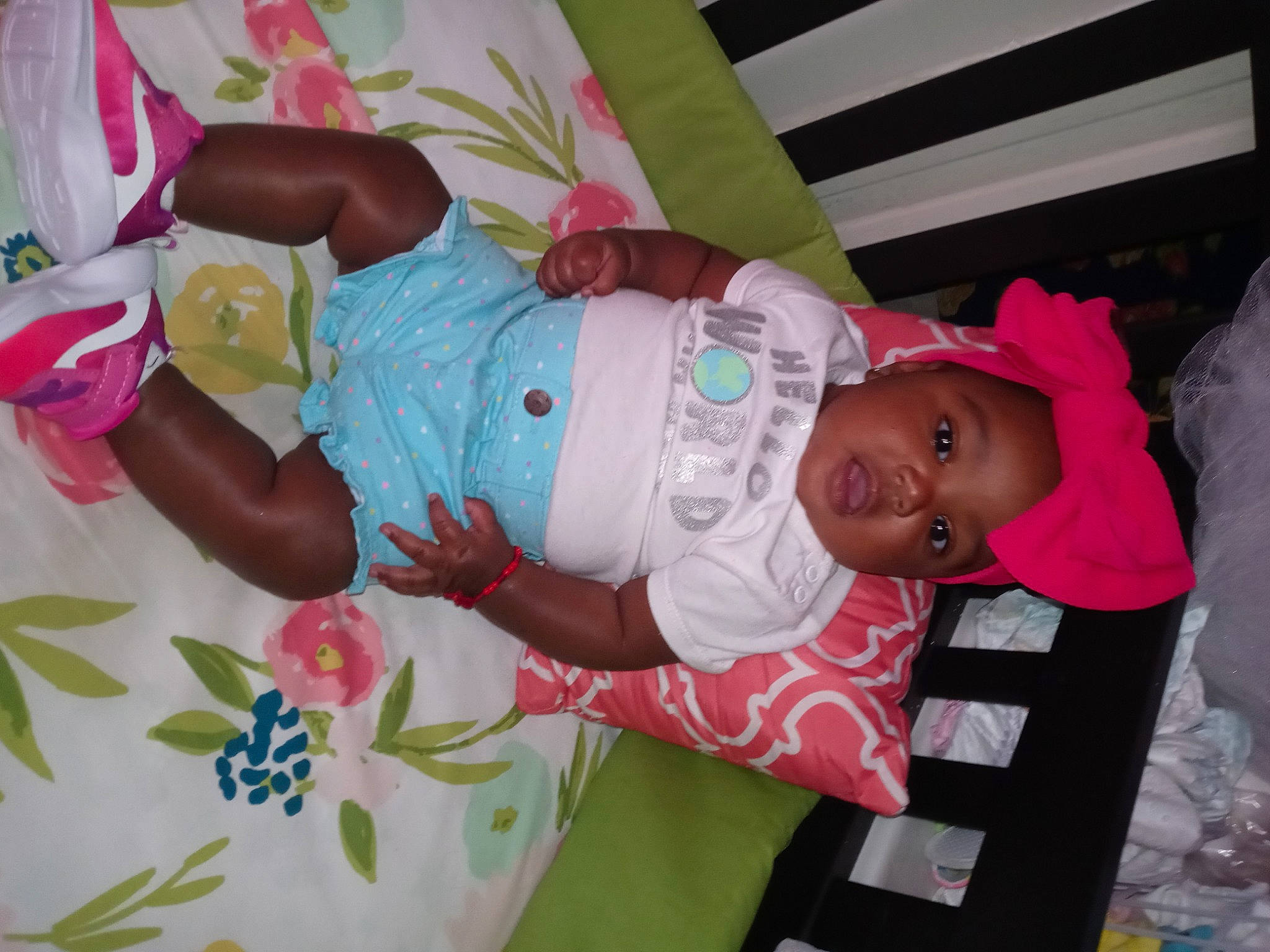 Grecia is registered to the contest to win money with this photo: baby, child, person, pink, toddler