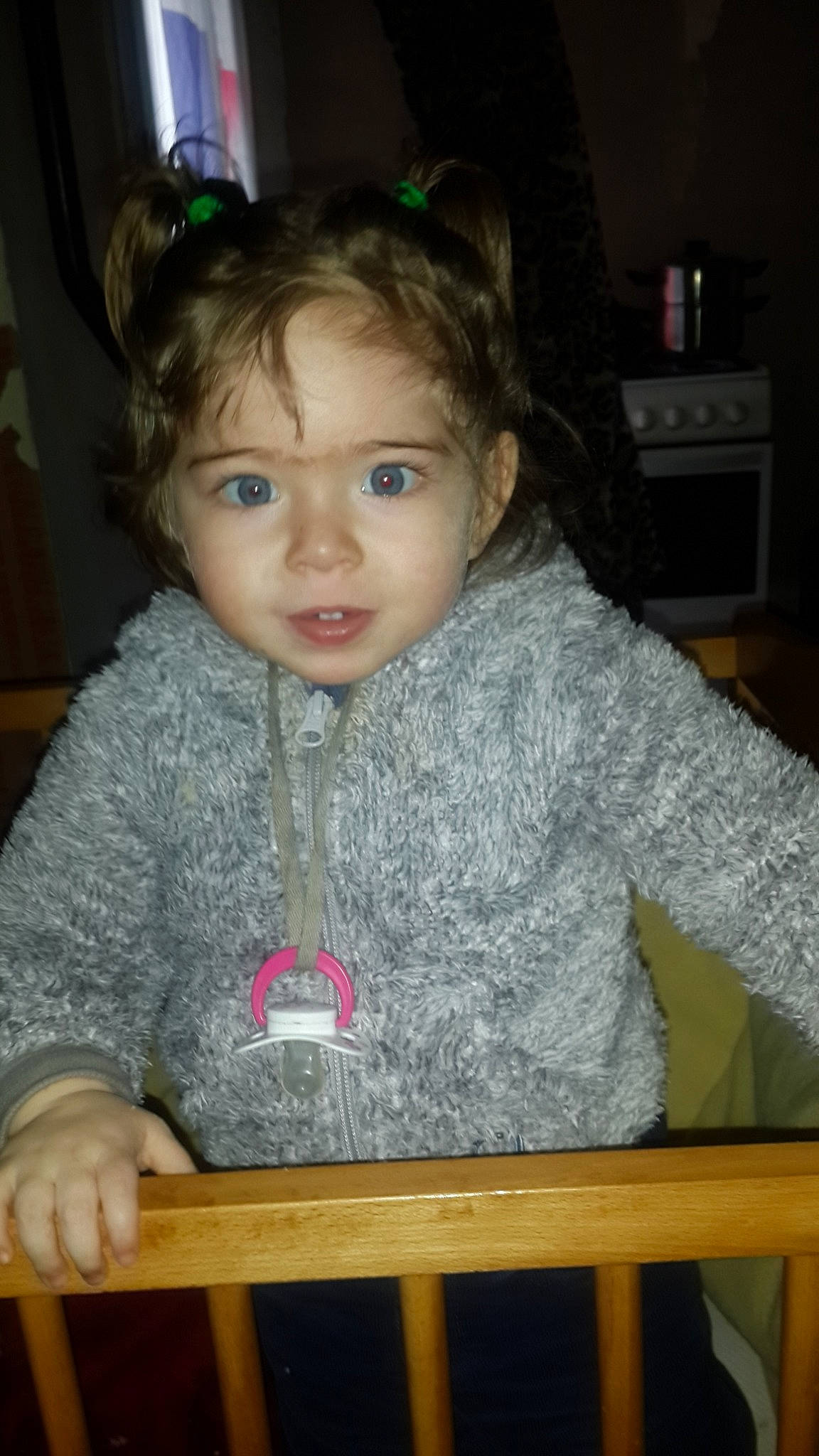 Salma a rejoint le concours — aidez-le/la à gagner de superbes lots ! cheek, child, eye, face, forehead, head, iris, person, skin, standing, toddler