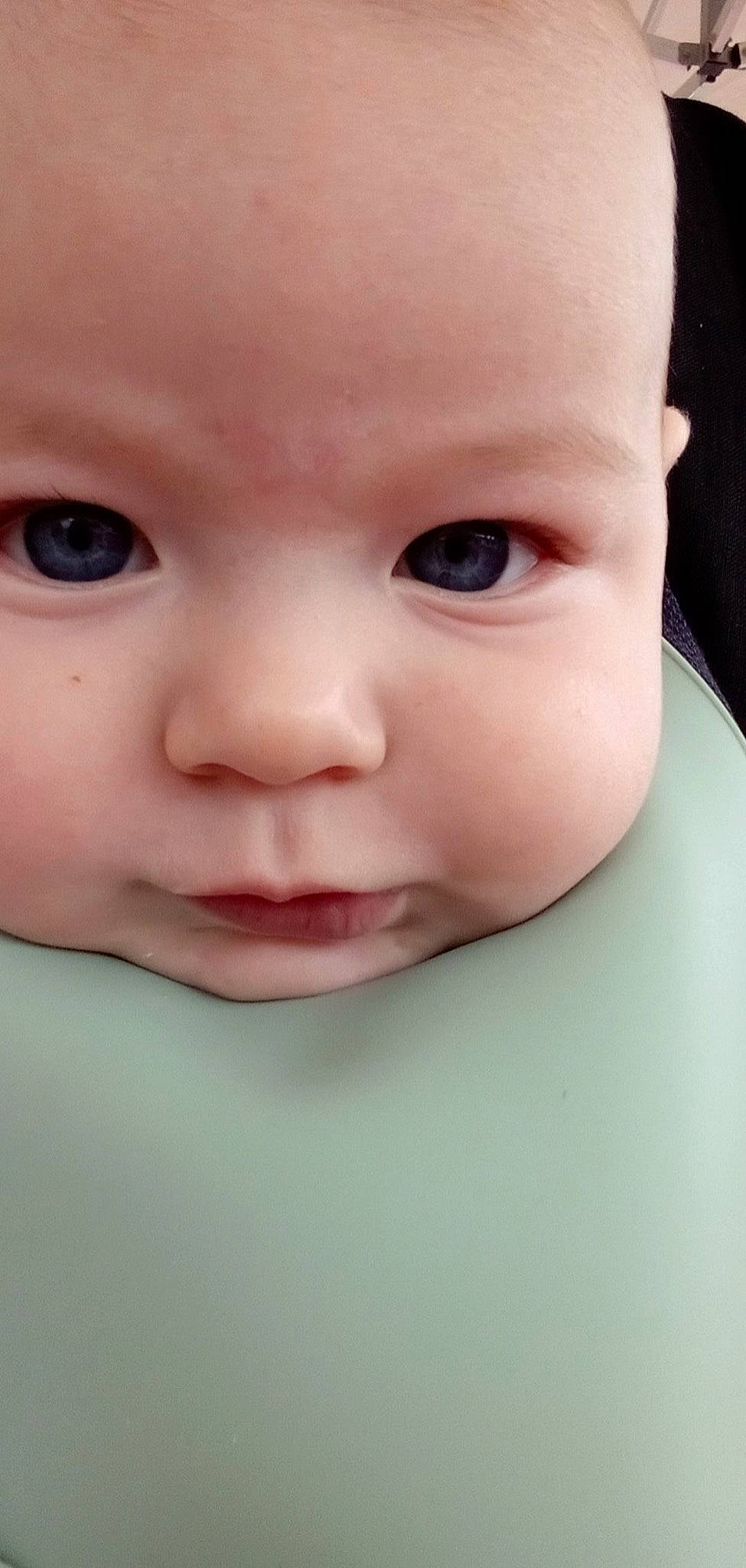 Ayden participe au concours pour gagner de l'argent avec cette photo : baby, baby_toddler_clothing, cheek, child, close_up, eye, eyebrow, eyelash, flesh, happy, human_body, iris, lip, no_expression, nose, peach, portrait_photography, skin, toddler