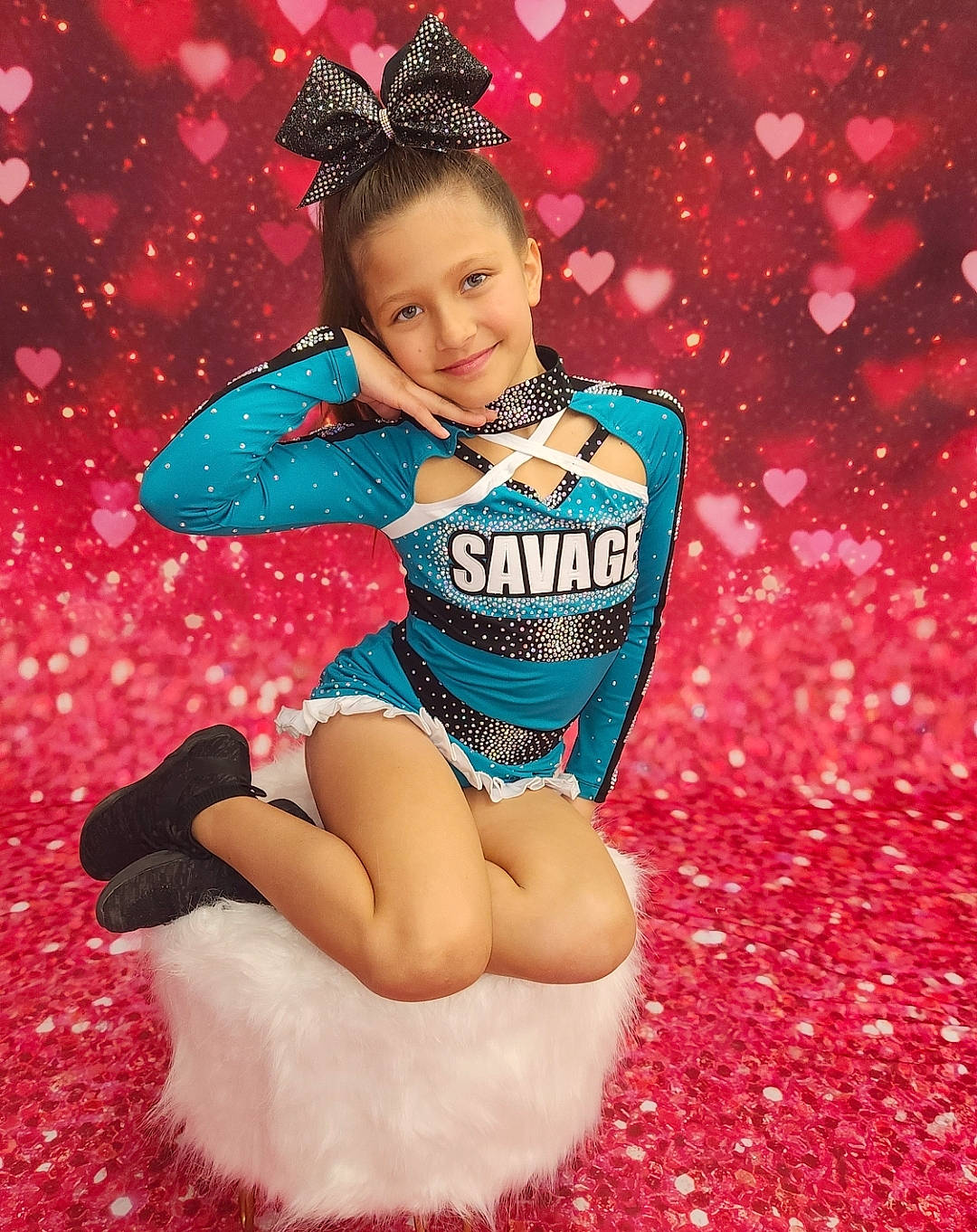 Annie joined the competition — help win amazing prizes! arm, baby_toddler_clothing, child, christmas_decoration, entertainment, event, flash_photography, fun, happy, holiday, human_leg, joy, knee, leg, pattern, person, pink, red, sleeve, smile