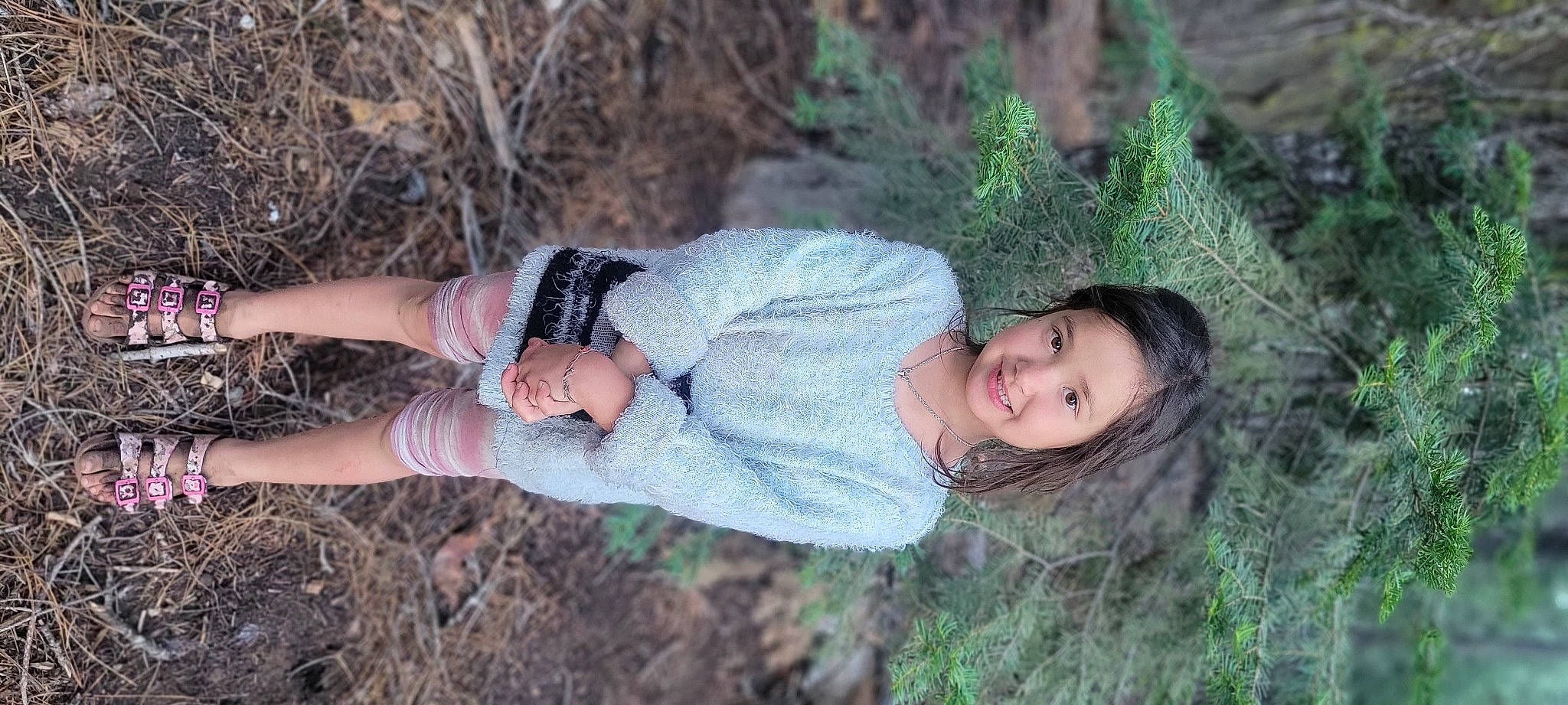 Lyla is registered to the contest to win money with this photo: baby, baby_toddler_clothing, blond, child, fawn, flash_photography, fun, grass, grass_family, grassland, happy, joy, leaf, meadow, people_in_nature, person, plant, skin, t_shirt, toddler