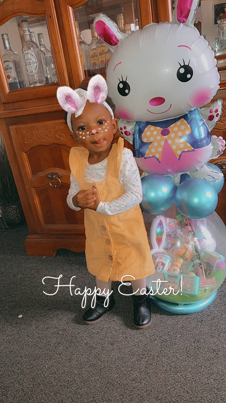 Kaedynce is registered to the contest to win money with this photo: baby_toddler_clothing, baby_toys, balloon, cabinetry, child, event, fun, fur, happy, magenta, mammal, party_supply, person, pink, plush, product, room, stuffed_toy, textile, toy