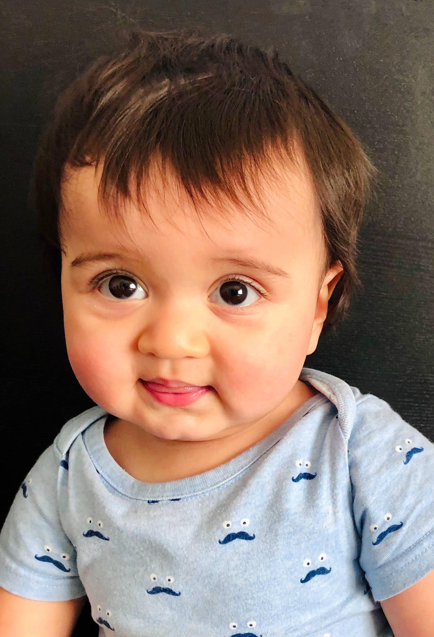Osiris is registered to the contest to win money with this photo: baby, beauty, brown_hair, cheek, child, chin, close_up, eye, eyebrow, face, facial_expression, forehead, hair, hairstyle, head, lip, nose, person, skin, smile