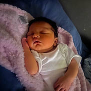 Jaycee is registered to the contest to win money with this photo: baby, bed, bedroom, blanket, cushion, face, furniture, head, homedecor, indoors, newborn, person, photography, portrait, quilt, room, sleeping, yawning