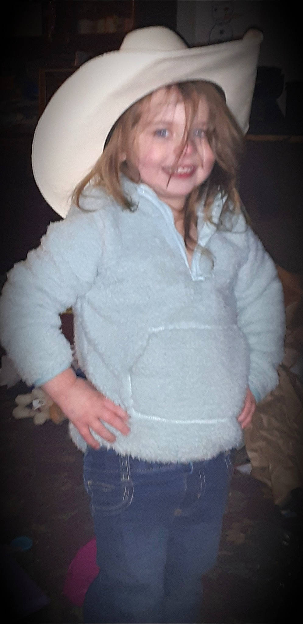 Zaylia is registered to the contest to win money with this photo: blond, cool, eye, face, flash_photography, hair, happy, hat, head, human_body, iris, joy, lip, long_hair, organ, person, skin, sleeve, smile, sun_hat