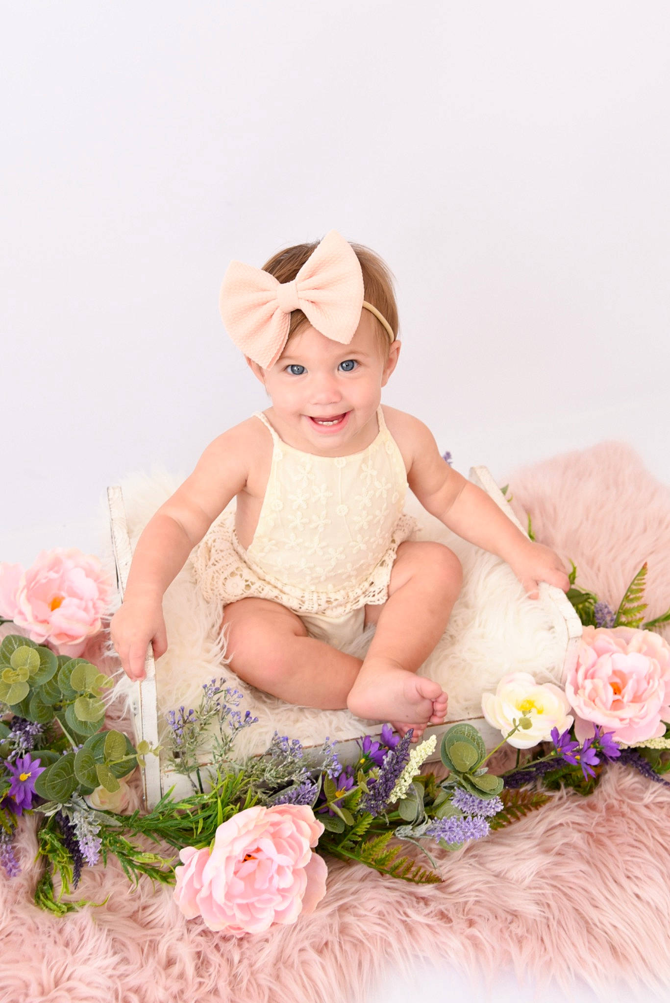 Savannah is registered to the contest to win money with this photo: bouquet, bridal_accessory, bridal_clothing, dress, embellishment, flash_photography, flower, flower_arranging, formal_wear, gown, hand, happy, headgear, headpiece, headwear, joy, person, petal, pink, plant