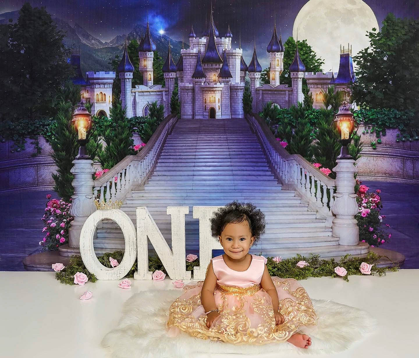 Ka Miyah is registered to the contest to win money with this photo: astronomical_object, bridal_clothing, event, floral_design, font, formal_wear, happy, illustration, joy, landmark, landscape, leisure, lighting, moon, peach, person, plant, stock_photography, tourism, travel