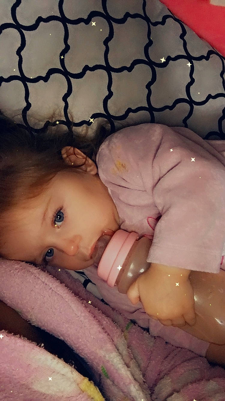 Victoria participe au concours pour gagner de l'argent avec cette photo : baby, cheek, child, eye, flesh, mouth, nose, person, skin, toddler