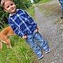 Esteban a rejoint le concours — aidez-le/la à gagner de superbes lots ! child, boy, smiling, blue_shirt, jeans, sneakers, dog, grass, path, trees, forest, outdoor, nature, casual, walking, person, adult, hand, greenery, daylight